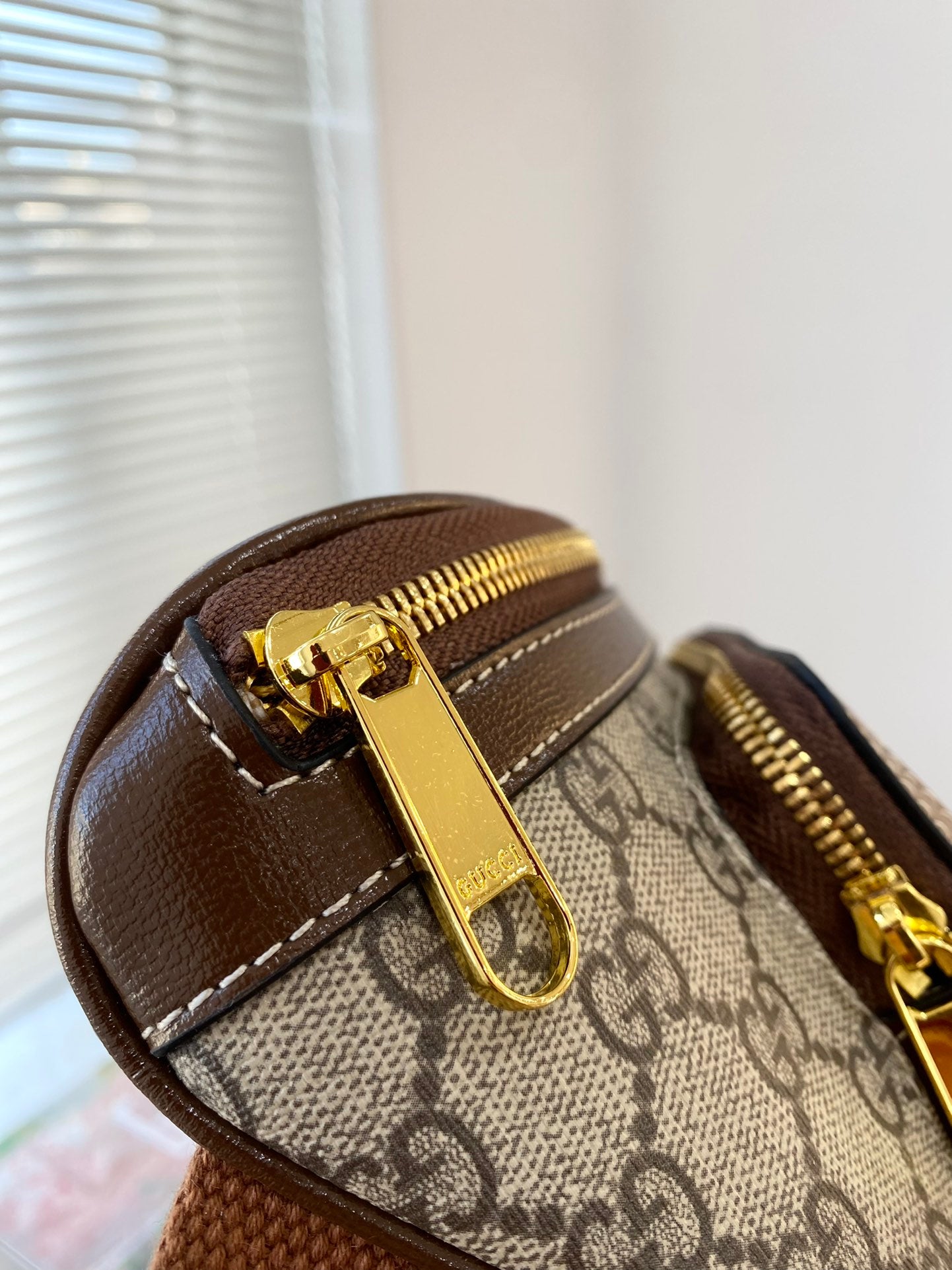 GUCCI-837