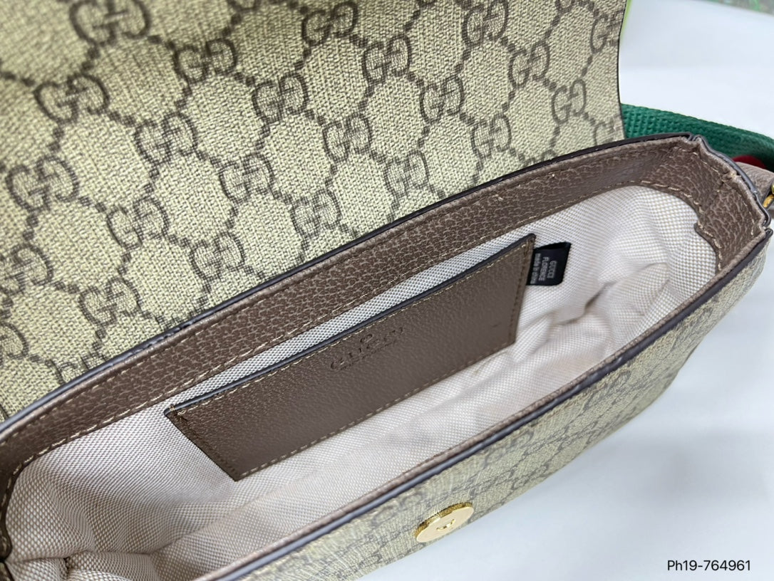 GUCCI-921
