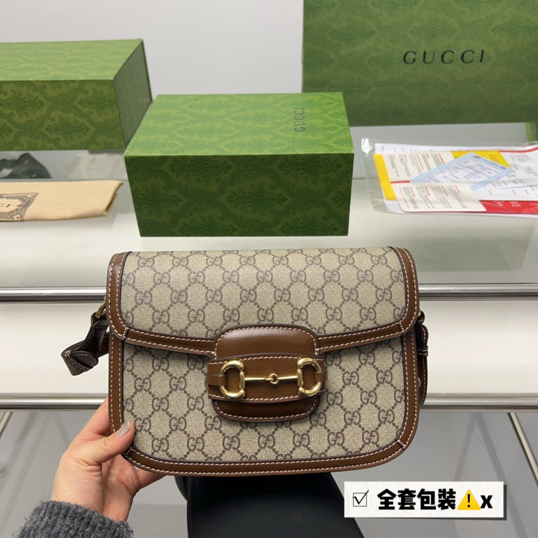 GUCCI-1038