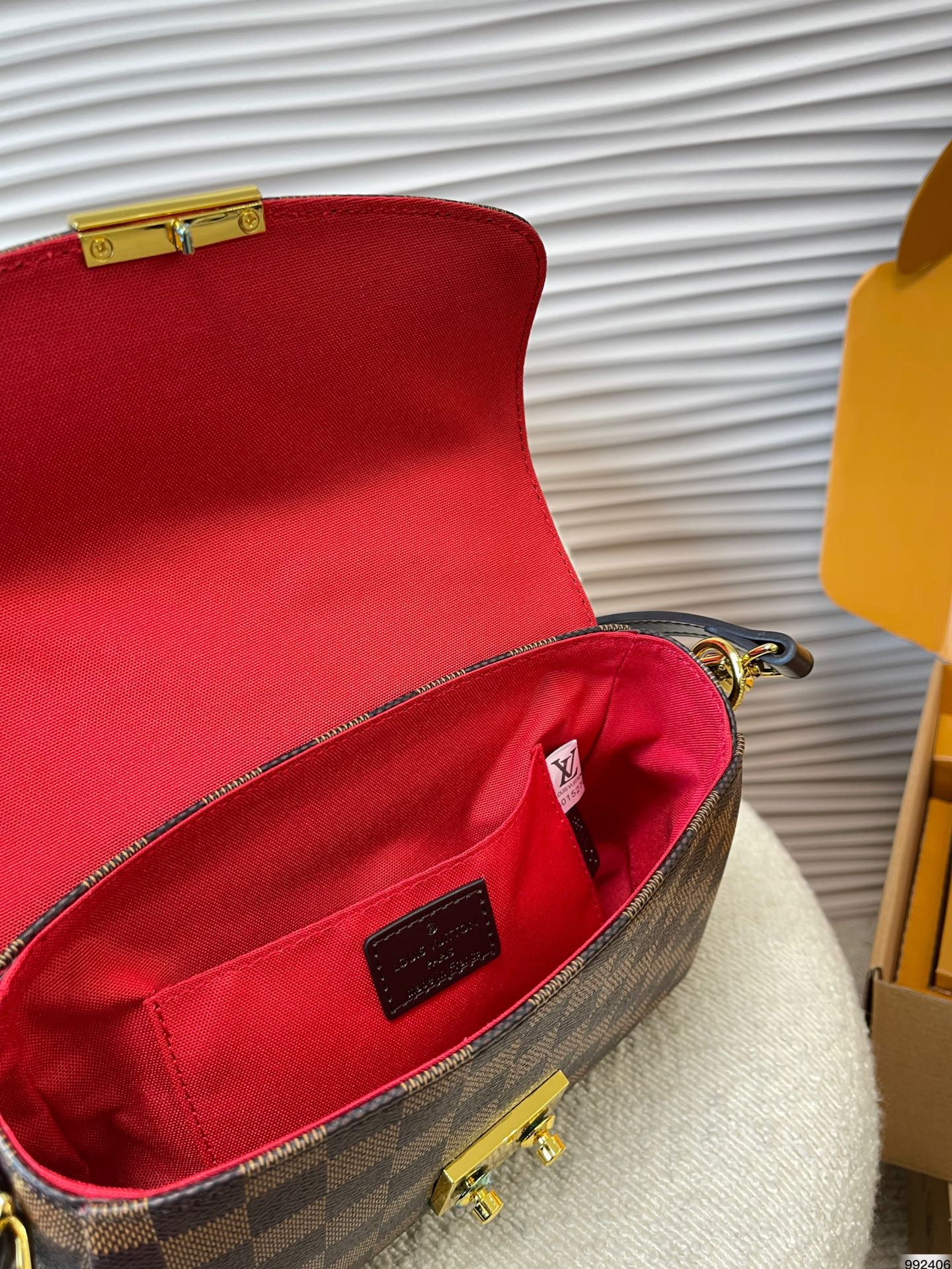 LV-BAG934