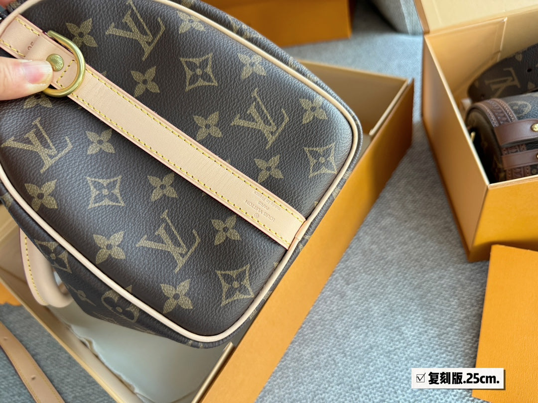 LV-BAG1053