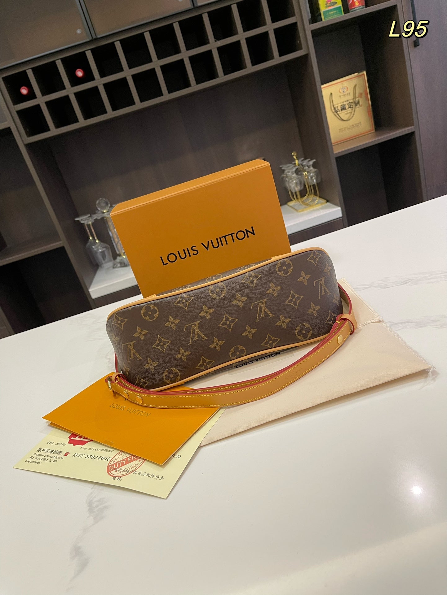 LV-BAG919