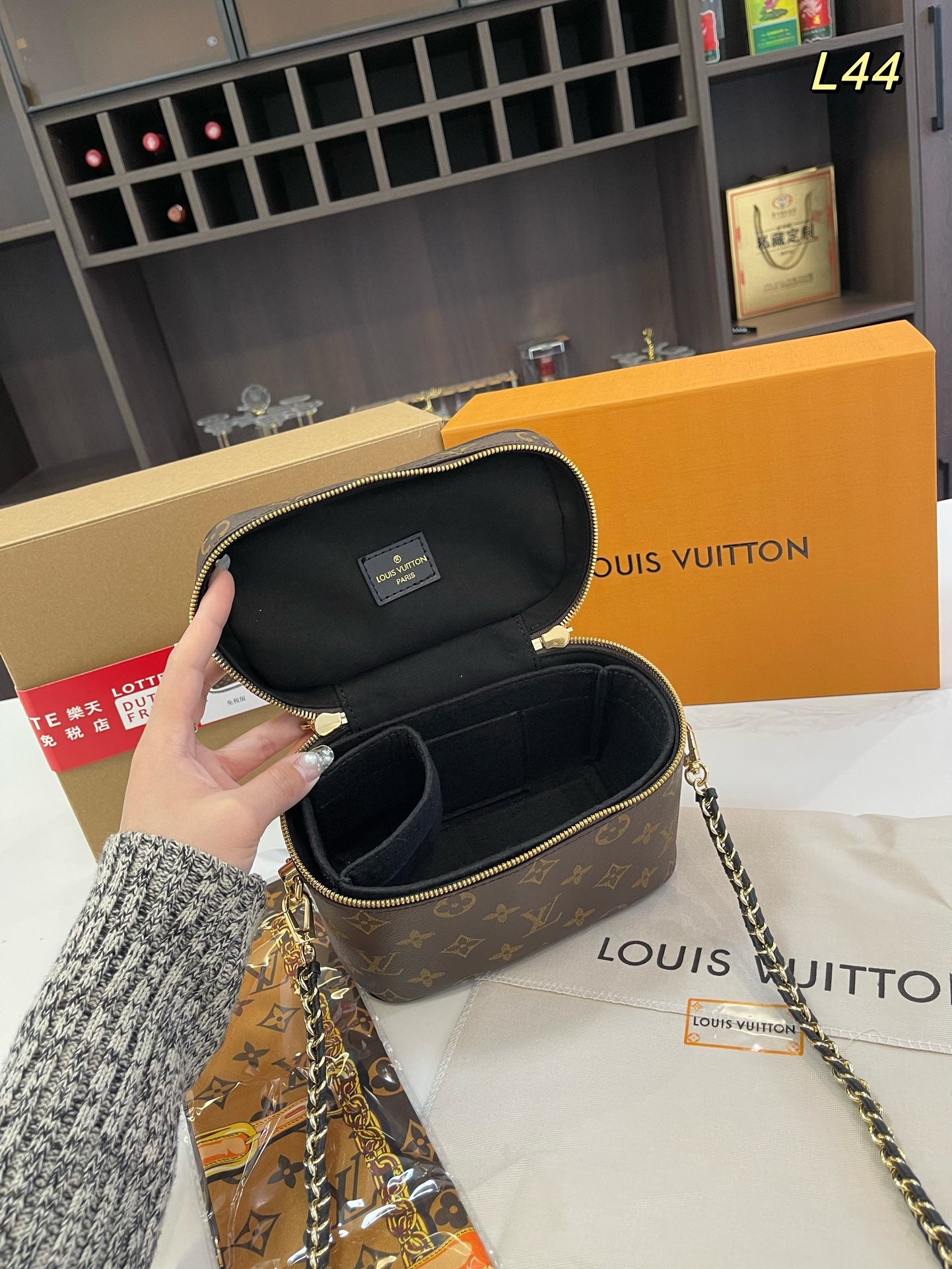 LV-BAG1019