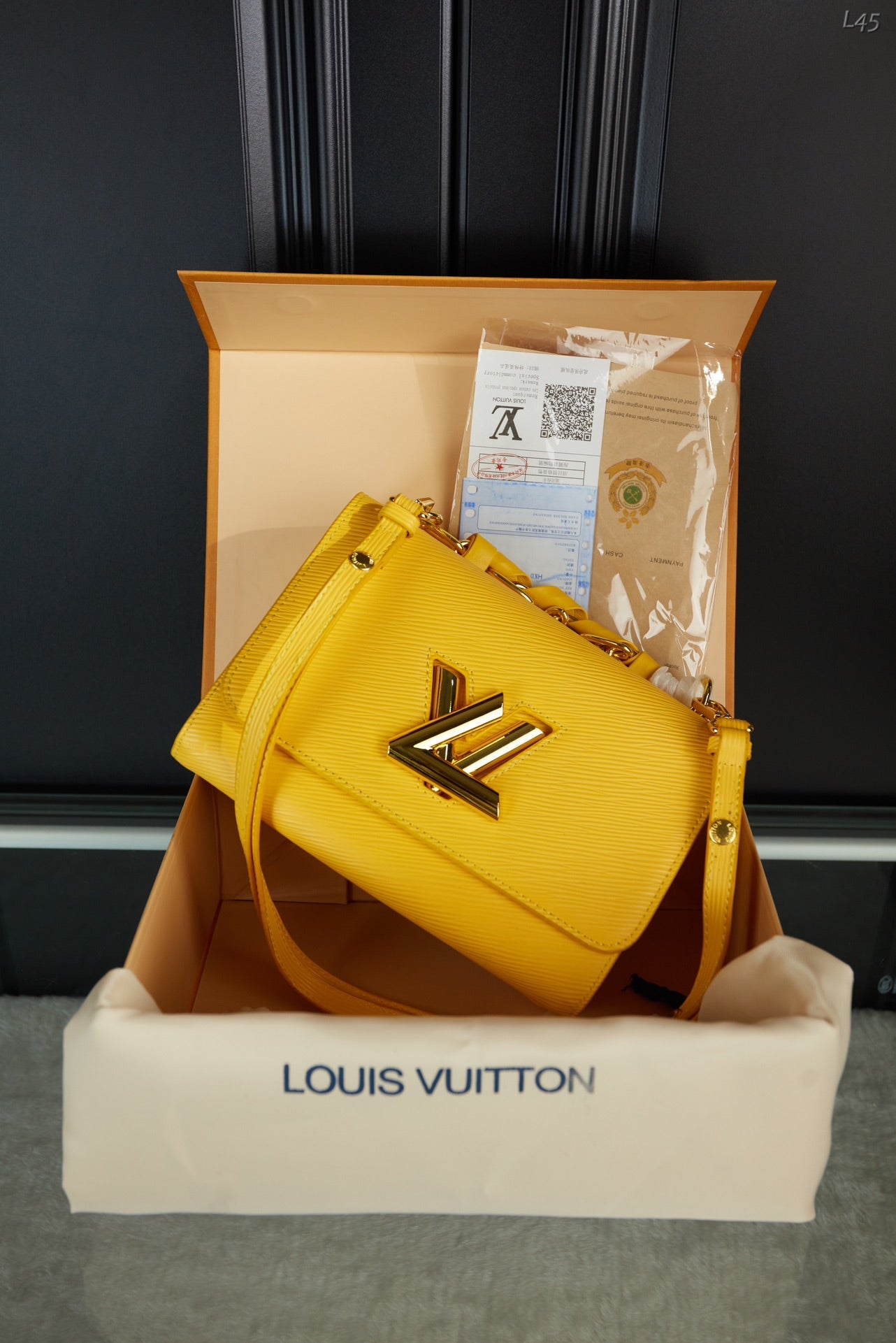 LV-BAG935