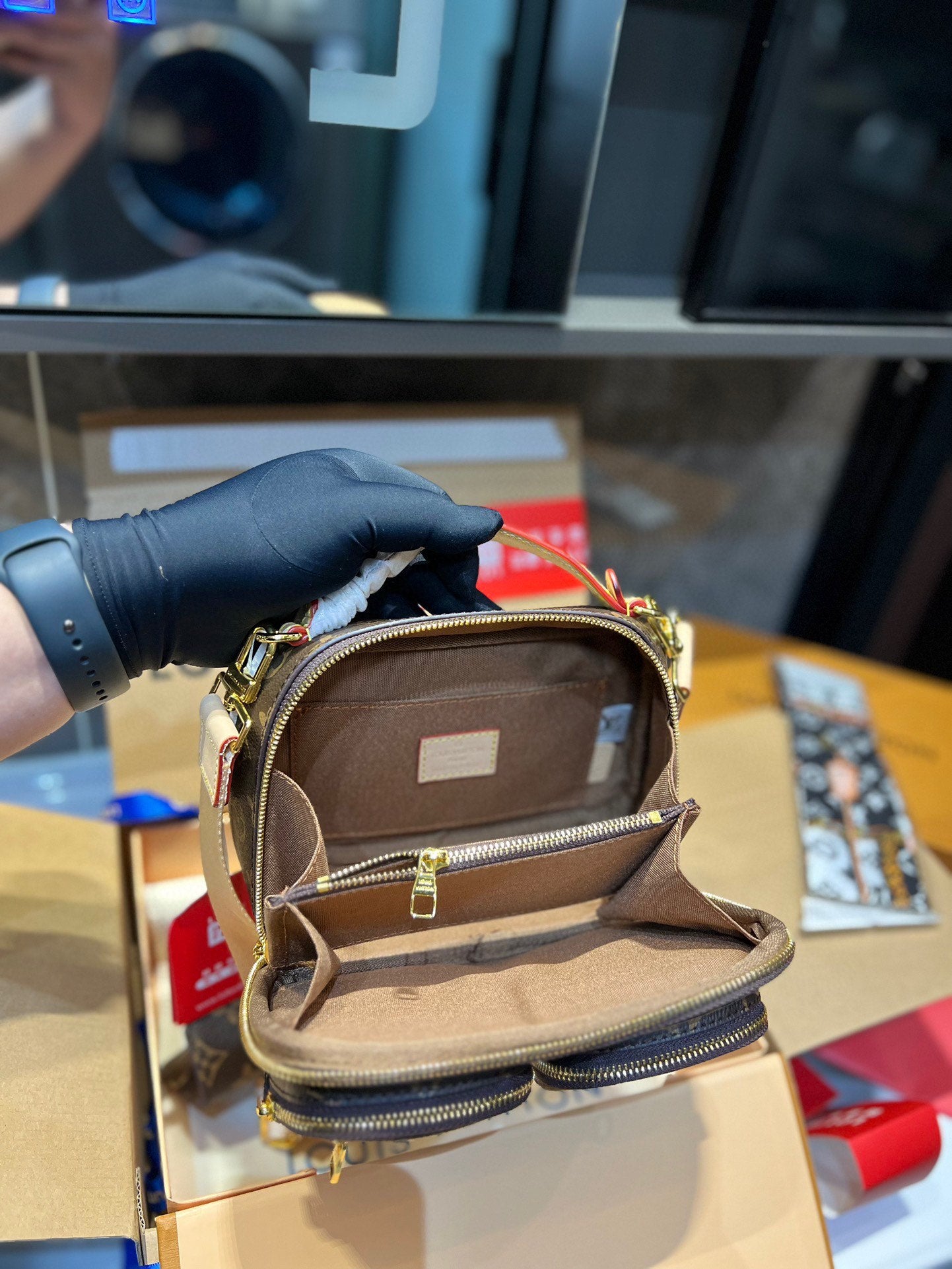 LV-BAG980