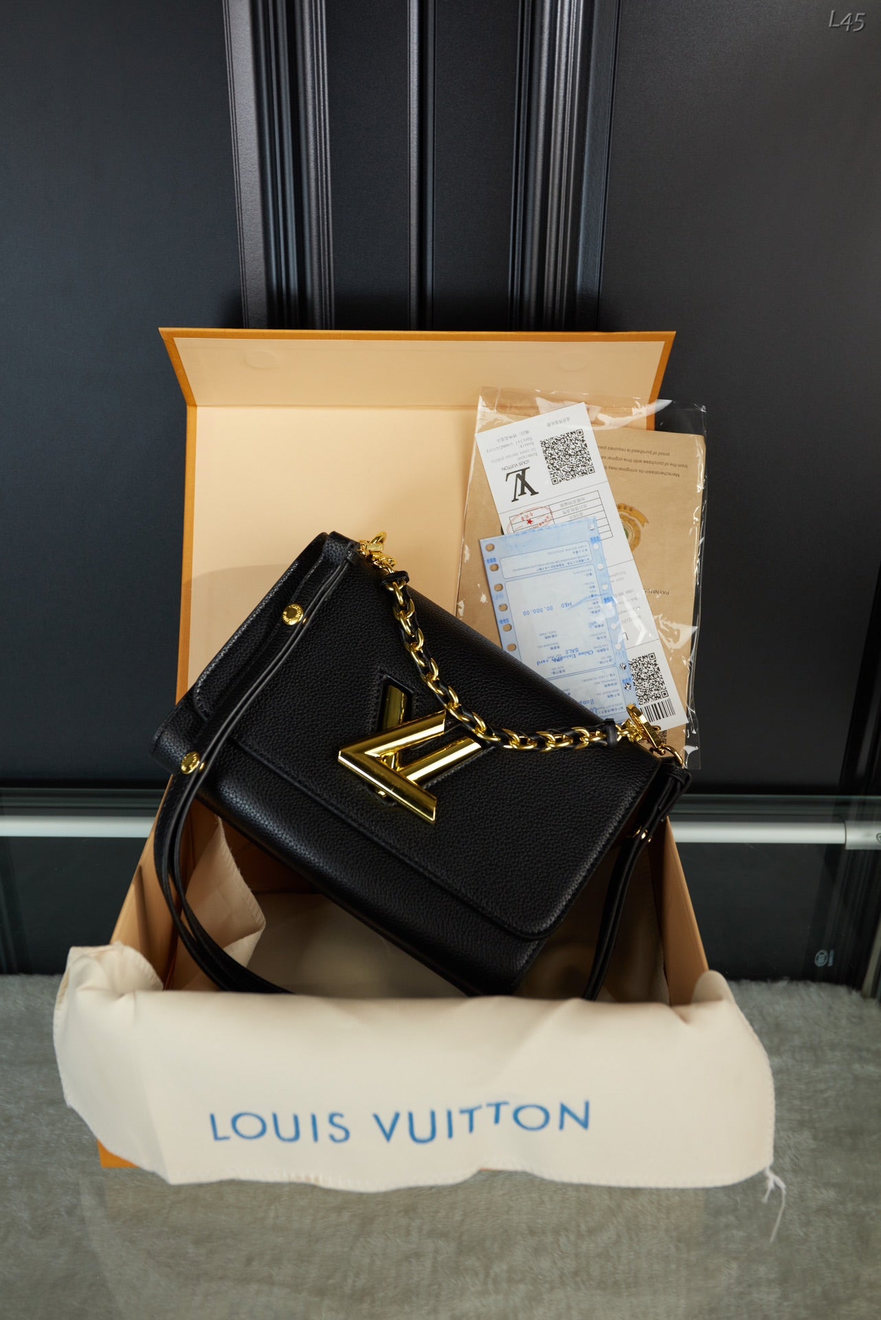 LV-BAG887