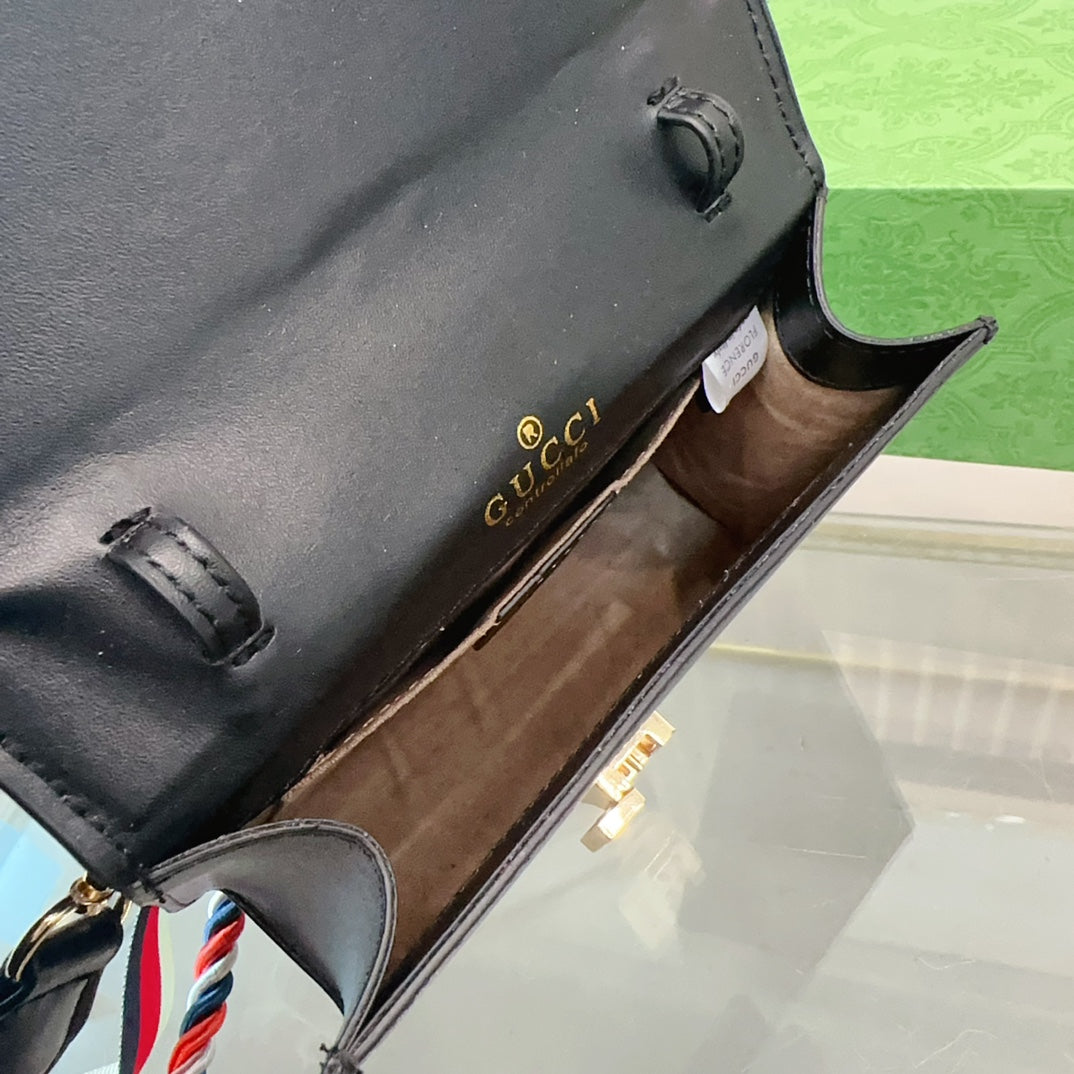 LV-BAG857