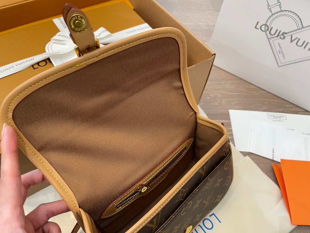 LV-BAG966