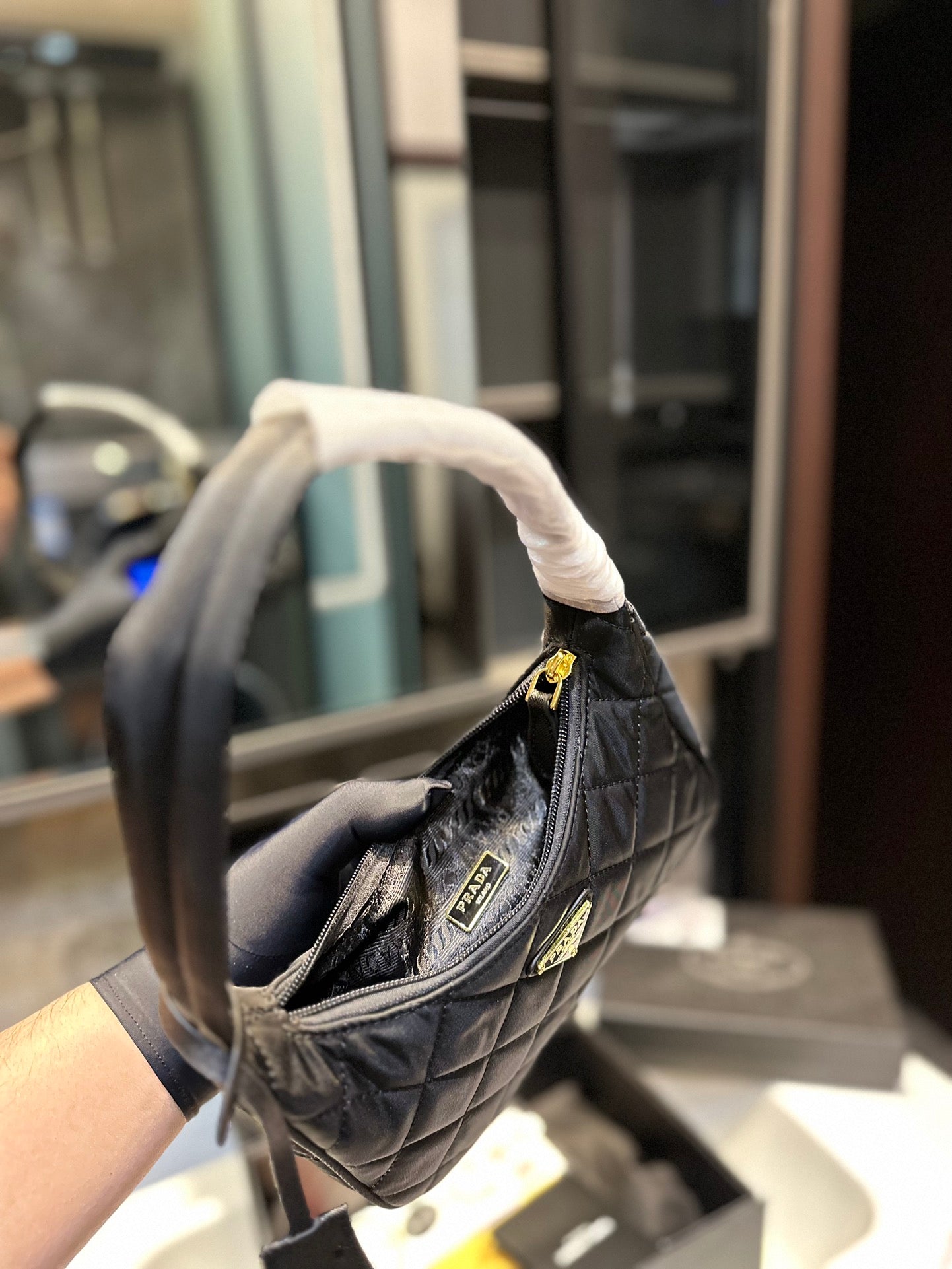 PRADA-508
