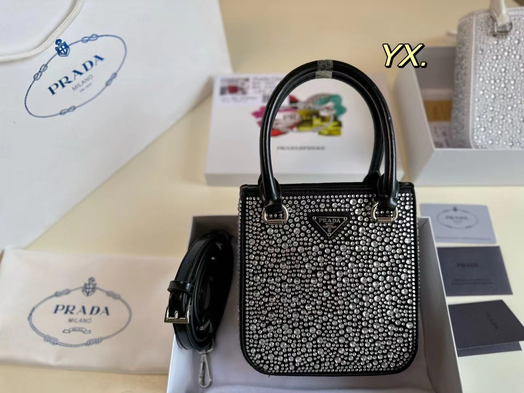 PRADA-657