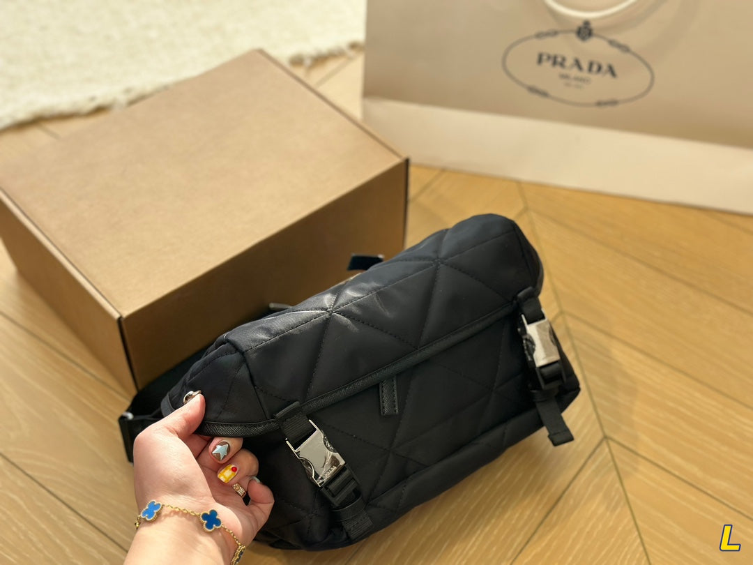 PRADA-699