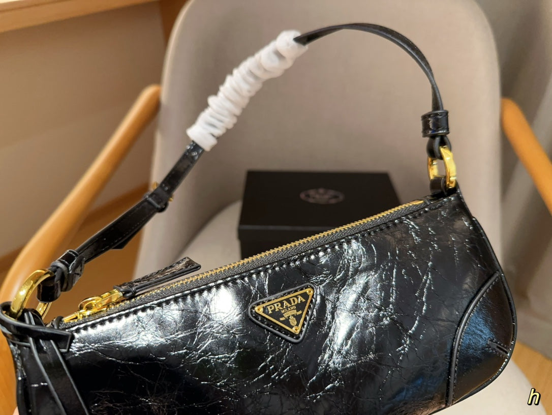 PRADA-558