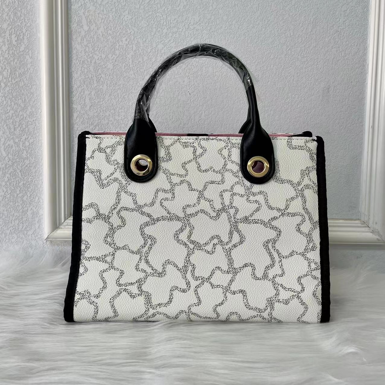 TO-BAG022