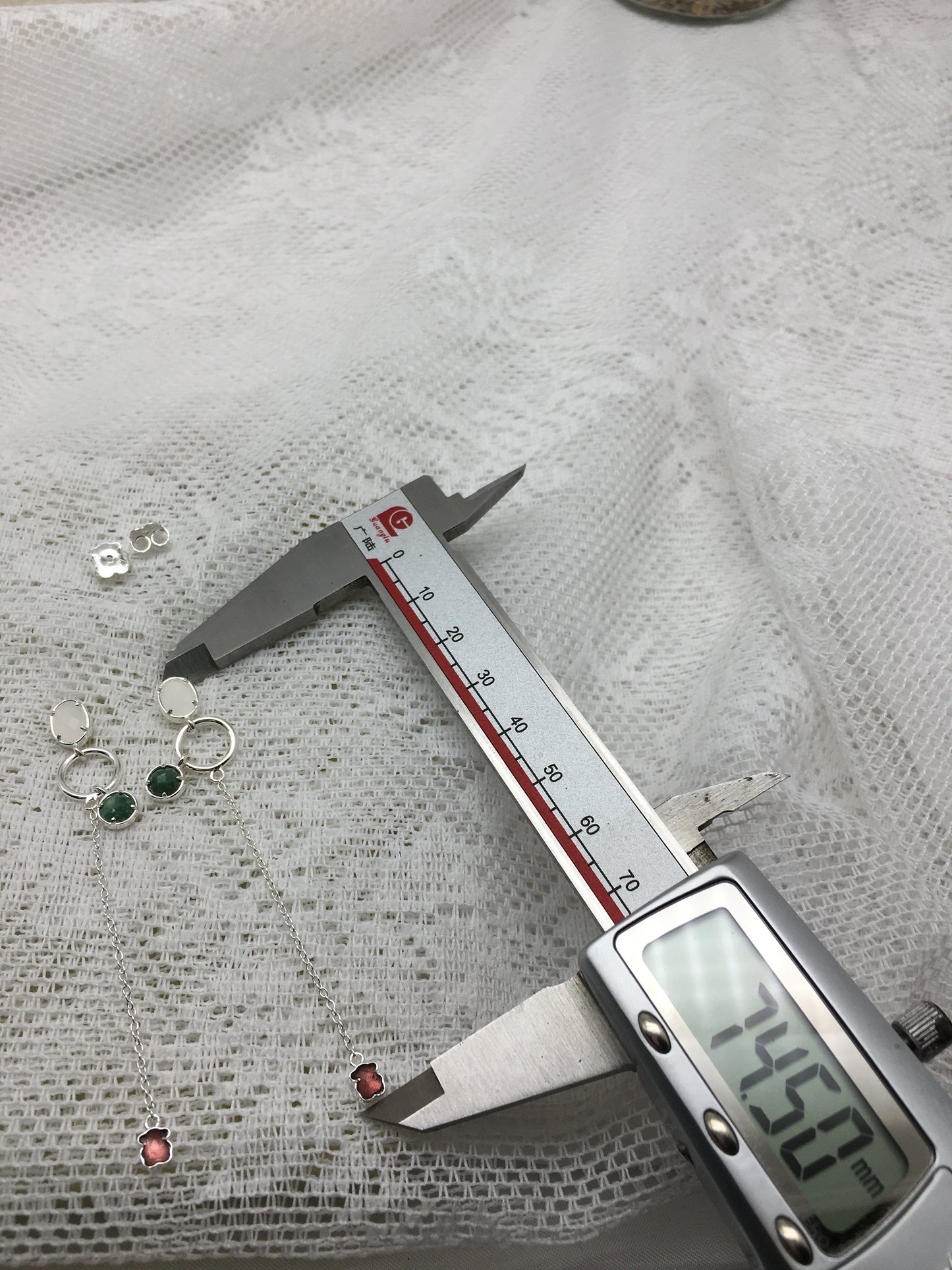 011213520
