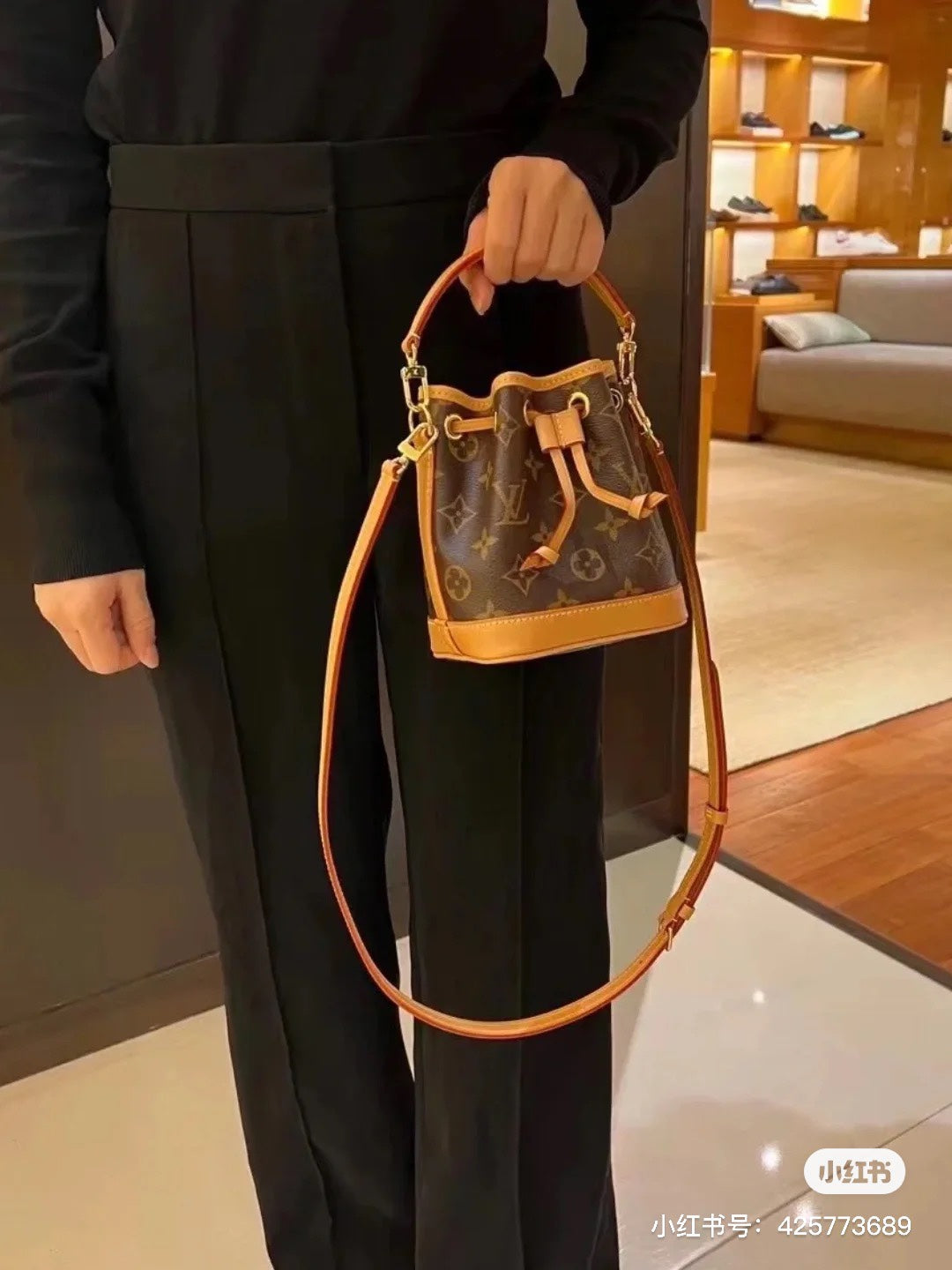 LV-BAG274