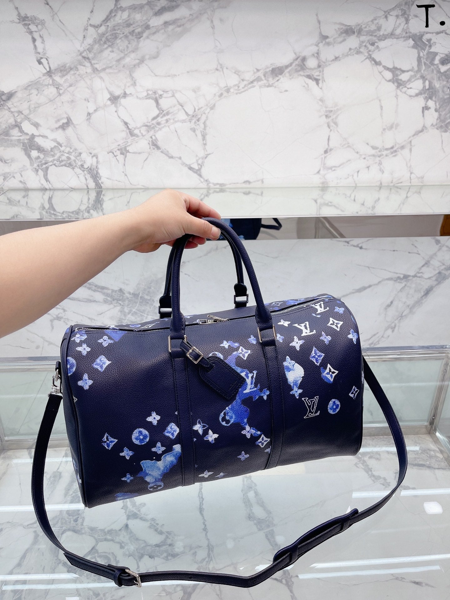 LV-BAG290