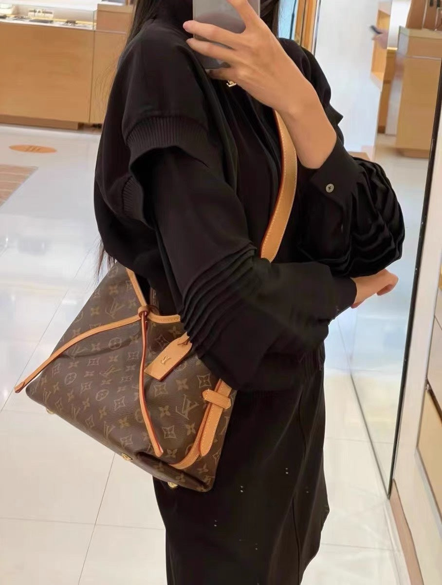 LV-BAG340