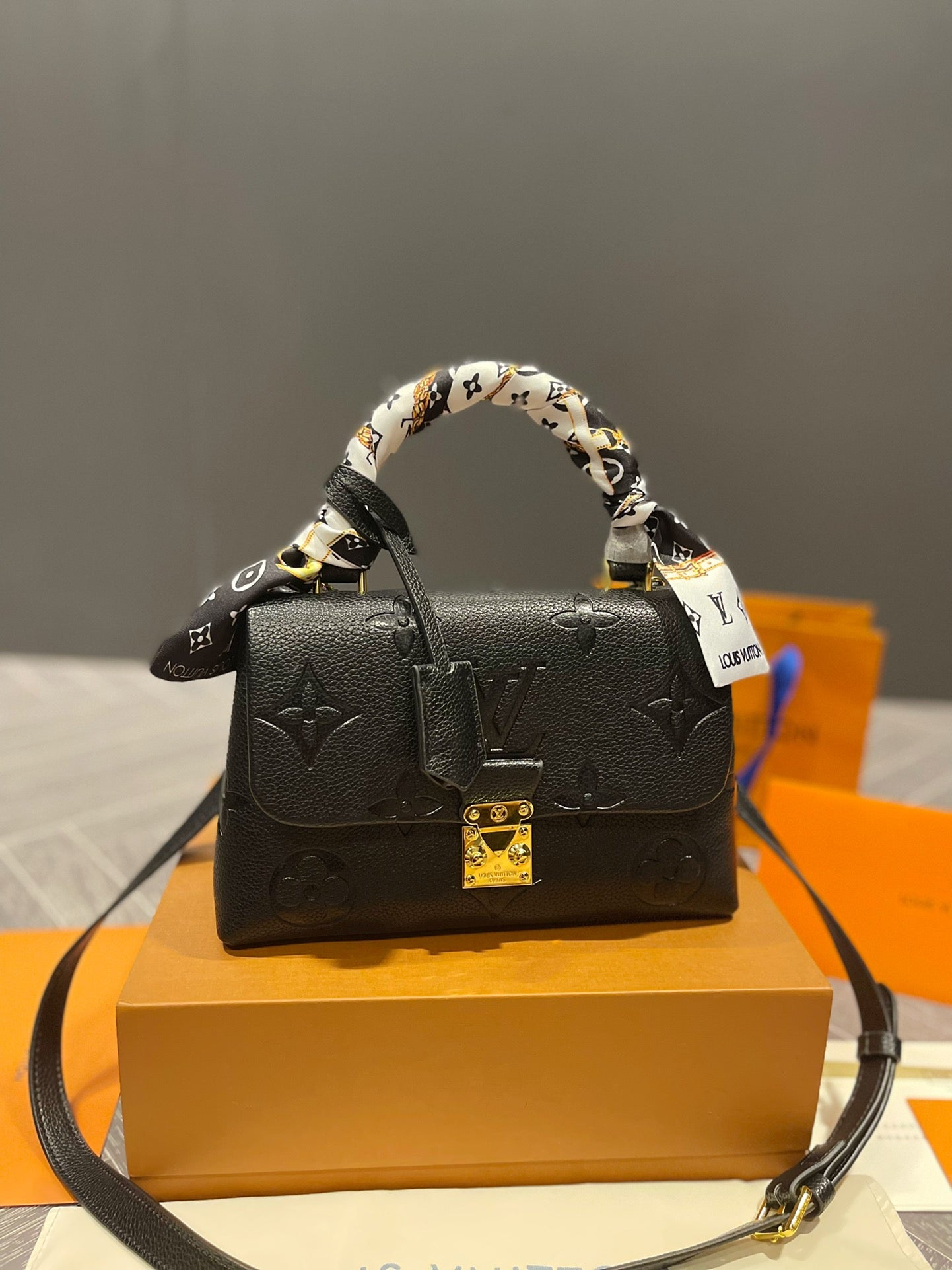 LV-BAG410