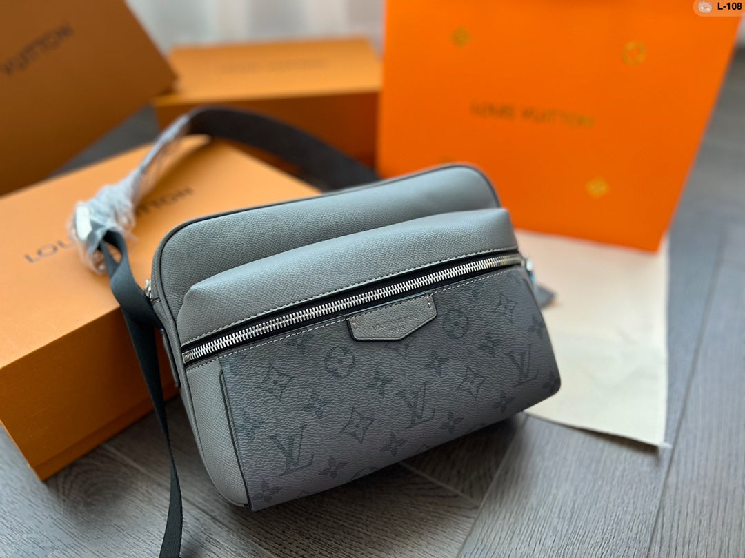 LV-BAG460