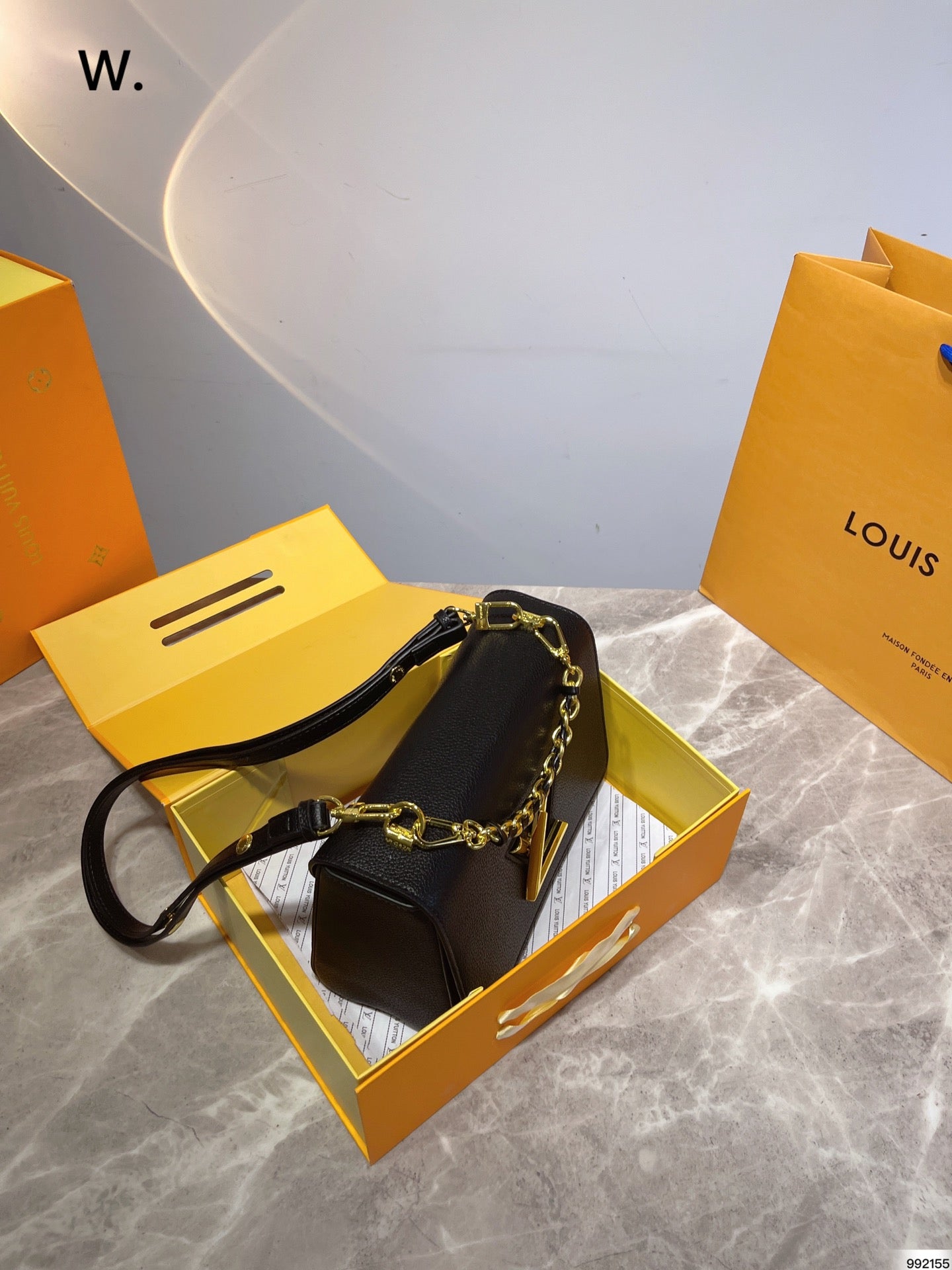 LV-BAG447