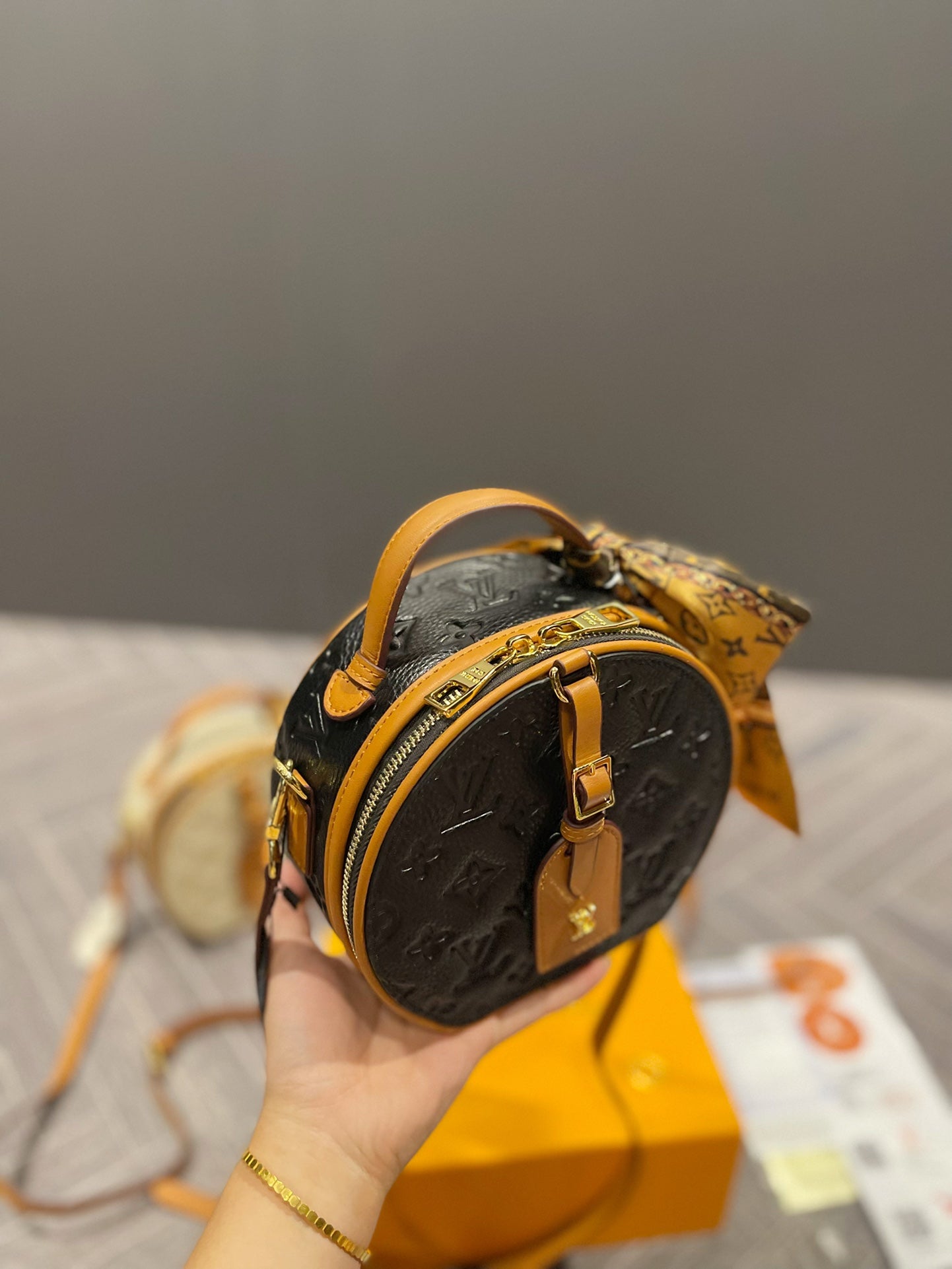 LV-BAG472