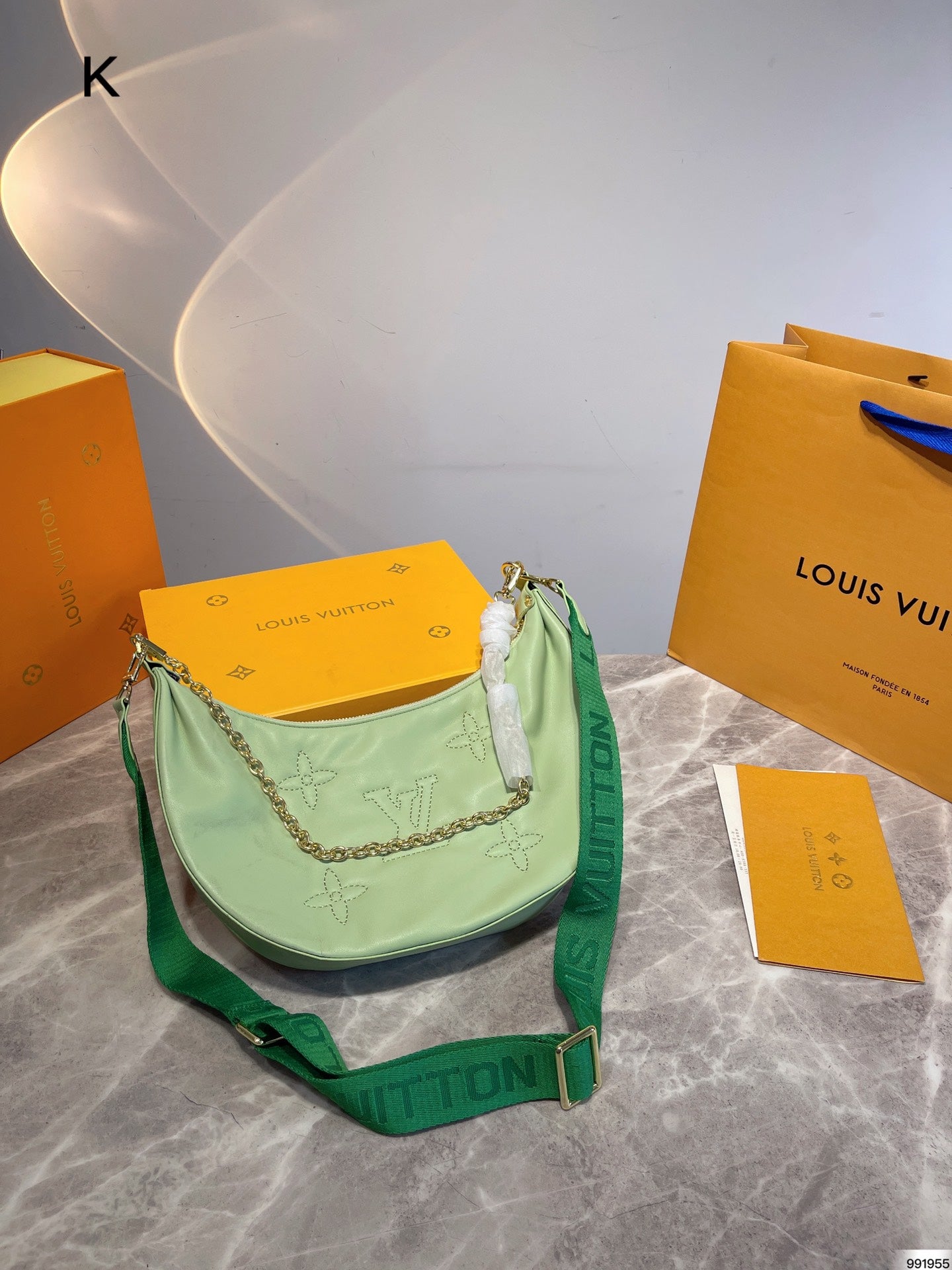 LV-BAG225