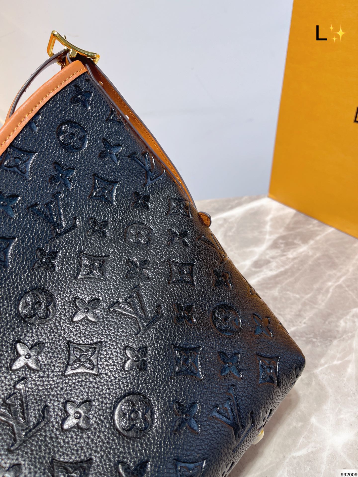 LV-BAG038