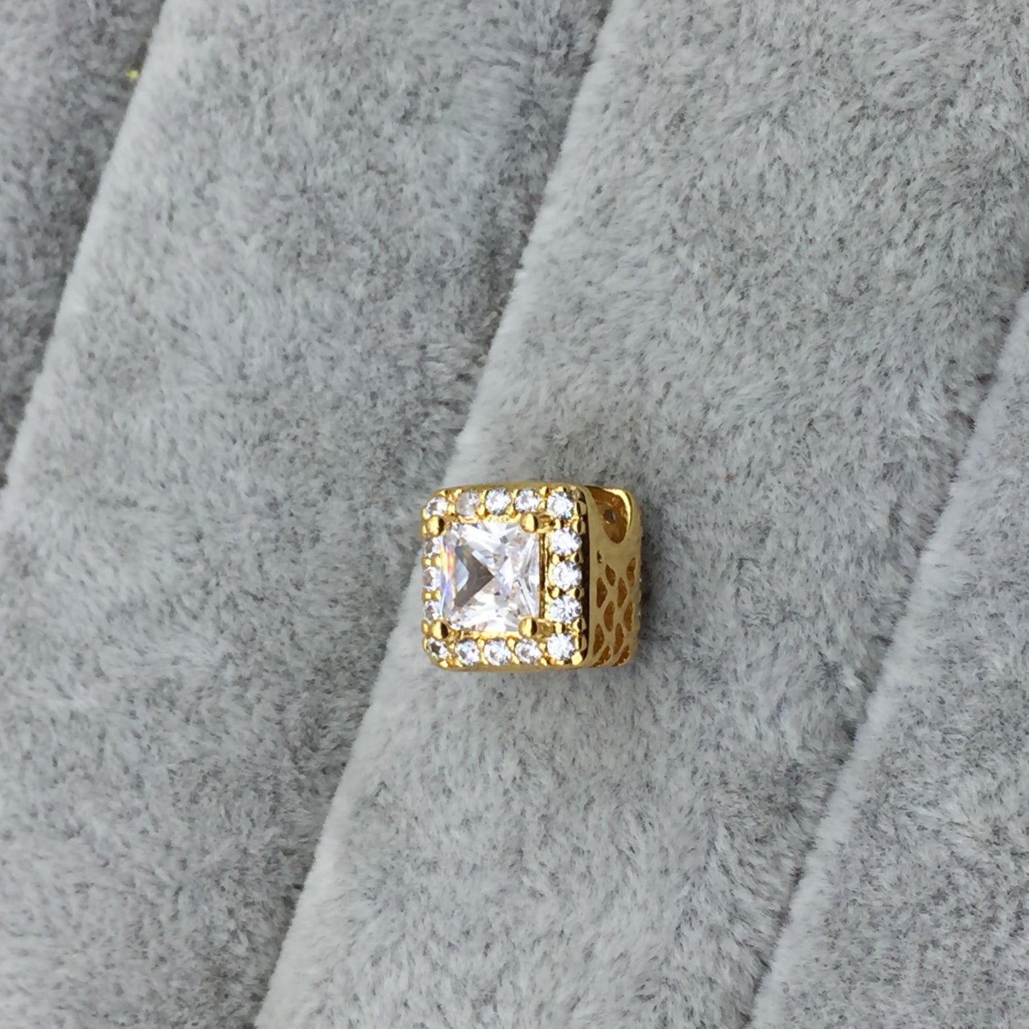 756207CZ