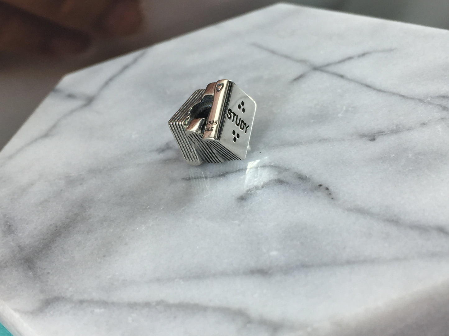 790536