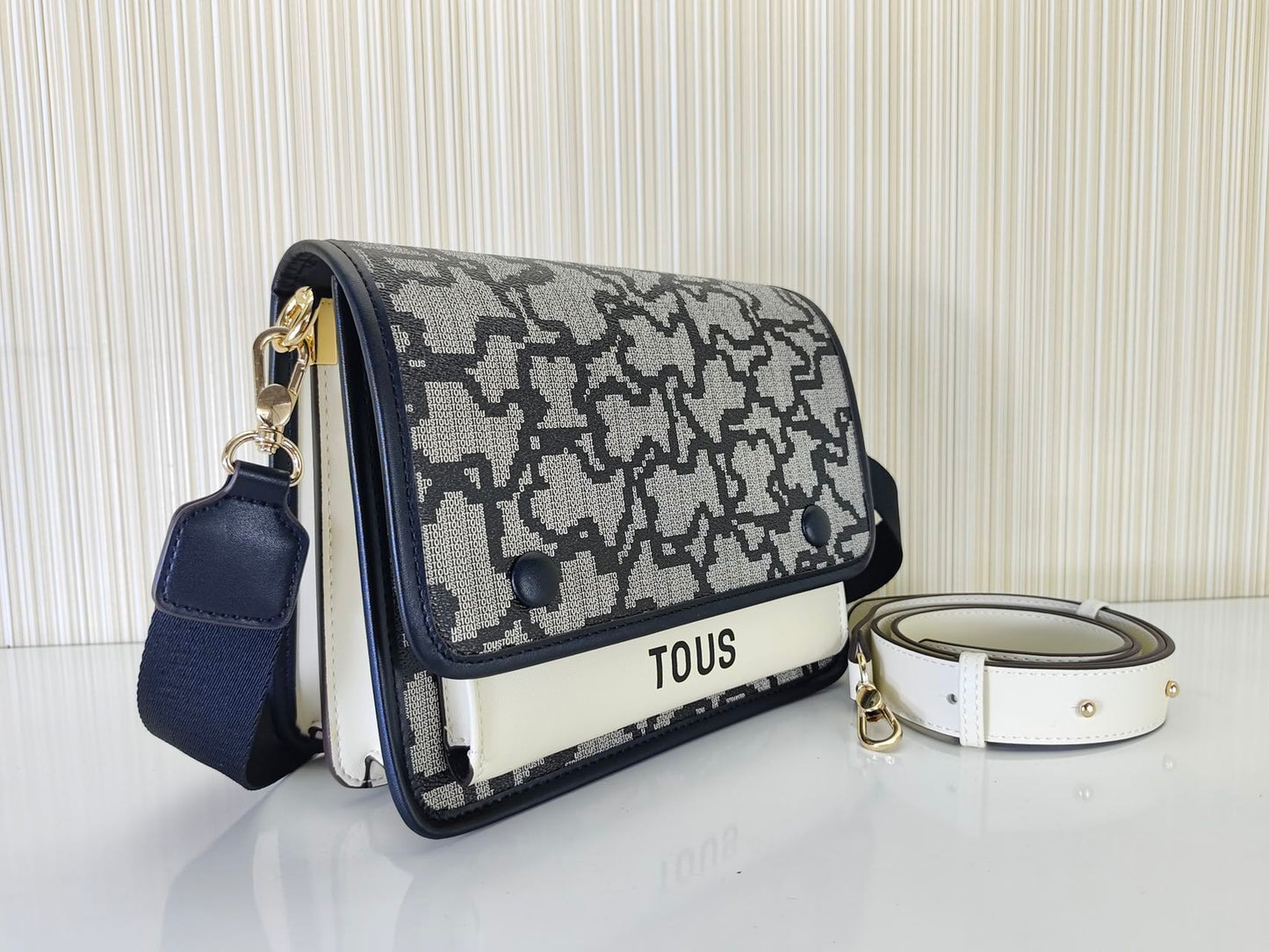 TO-BAG122