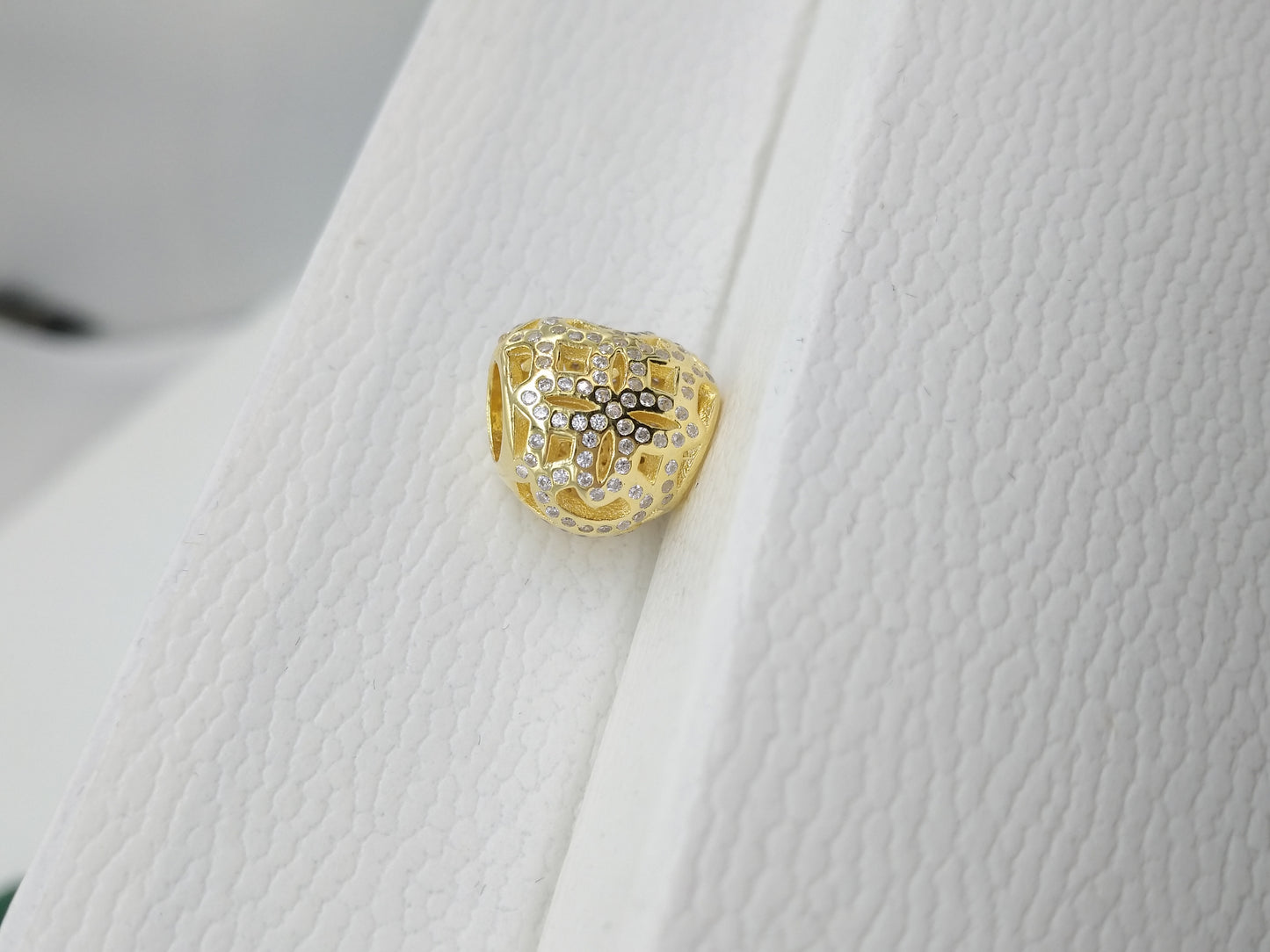 750837CZ