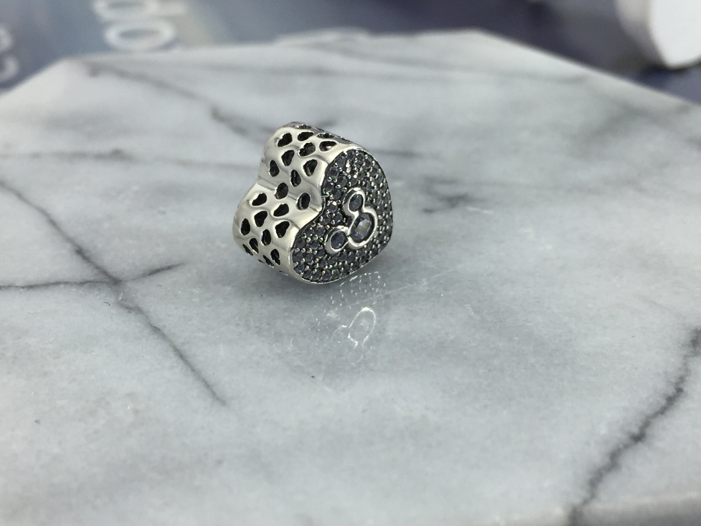 792049CZ