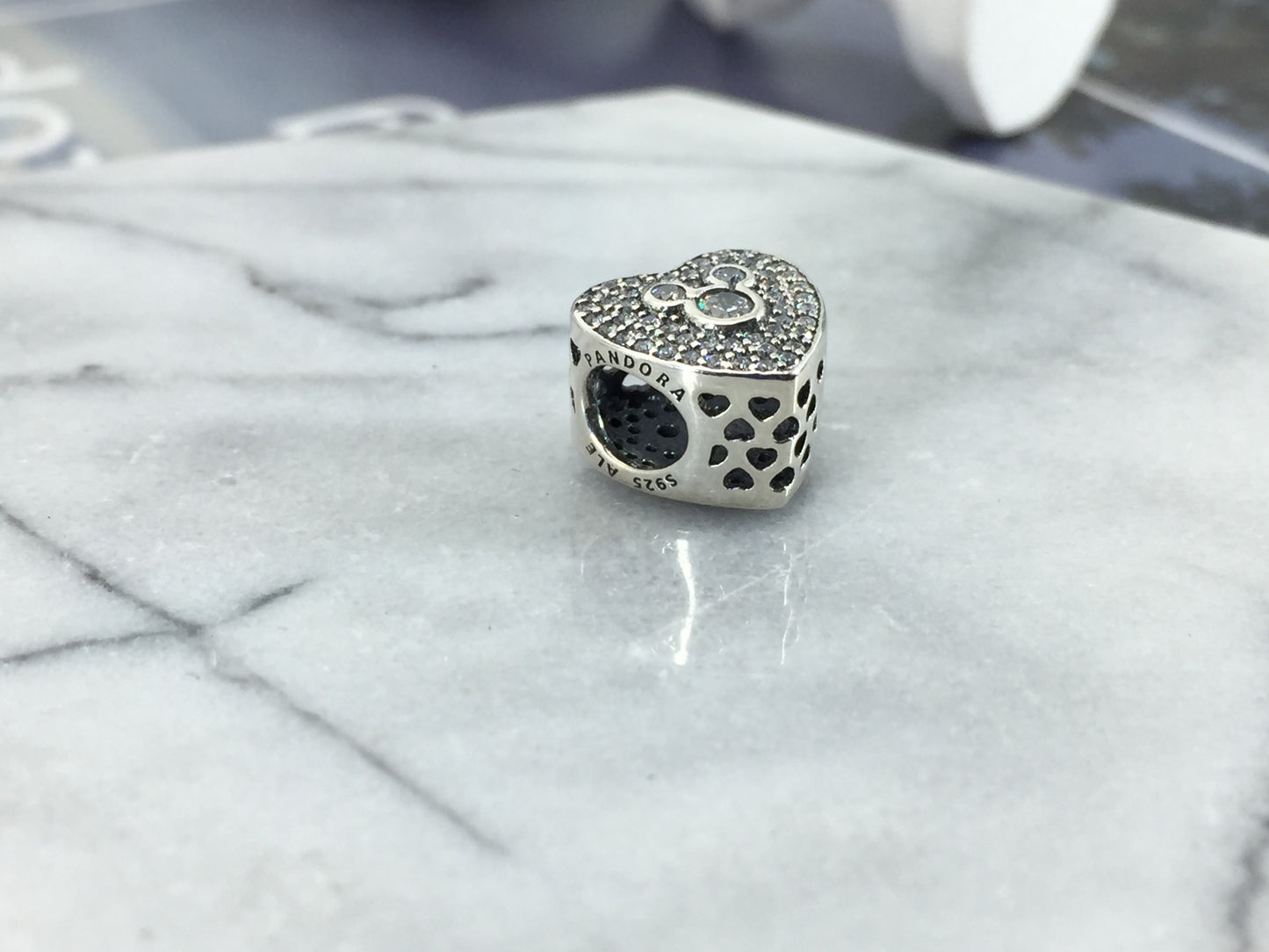 792049CZ