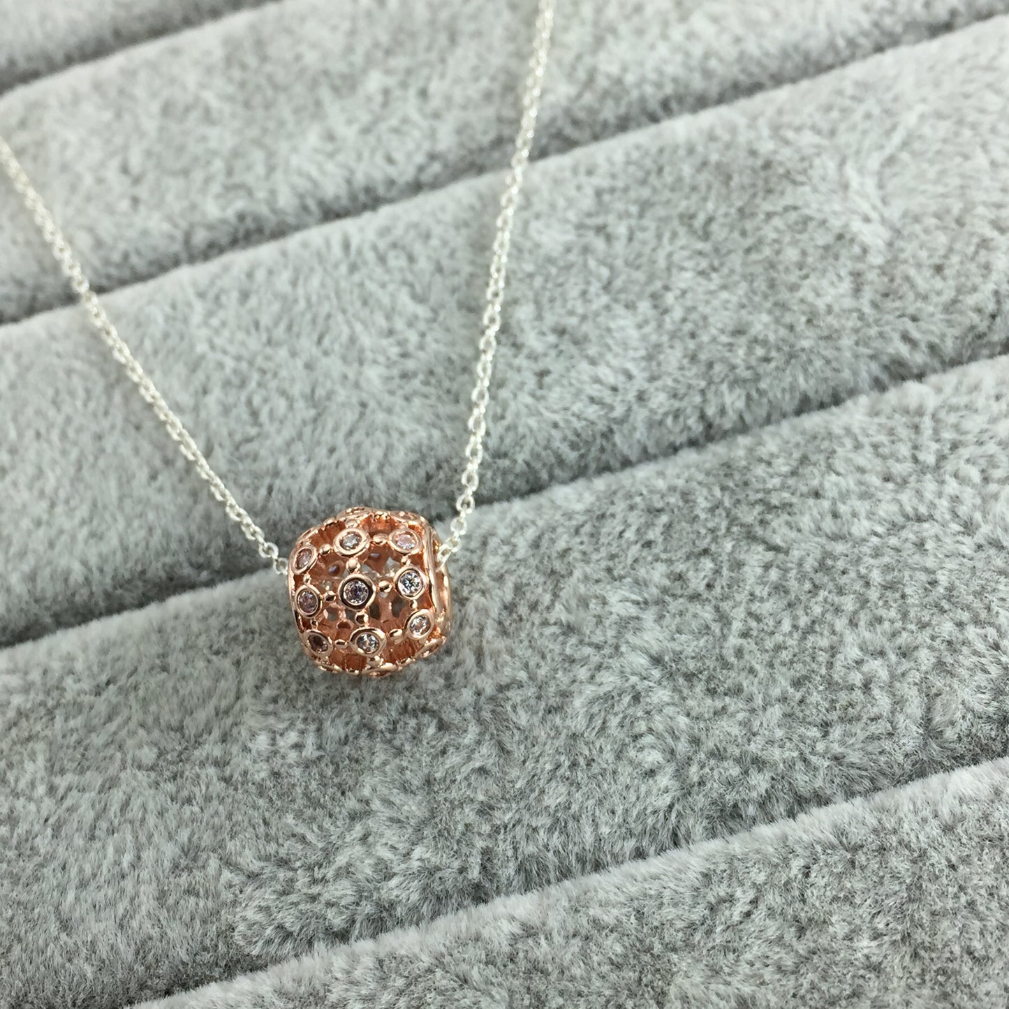 780825CZ