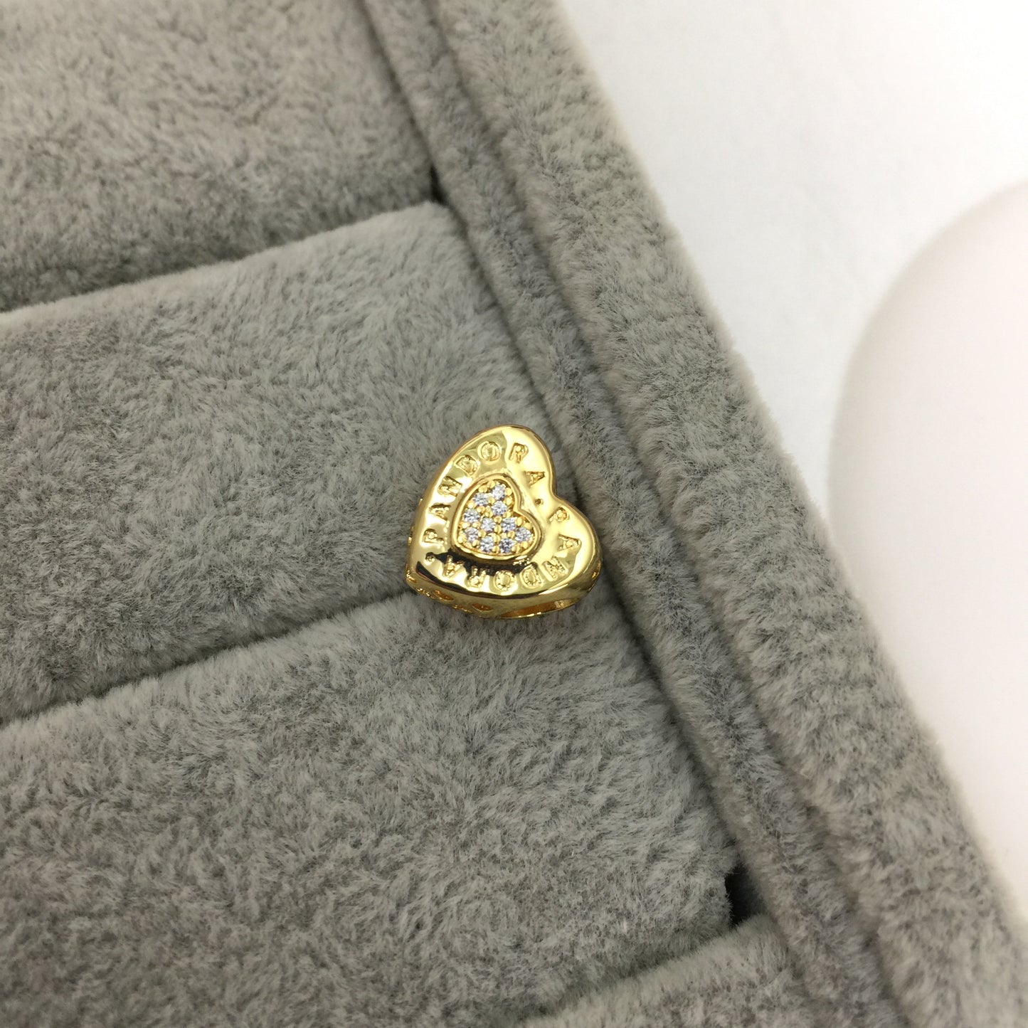767375CZ