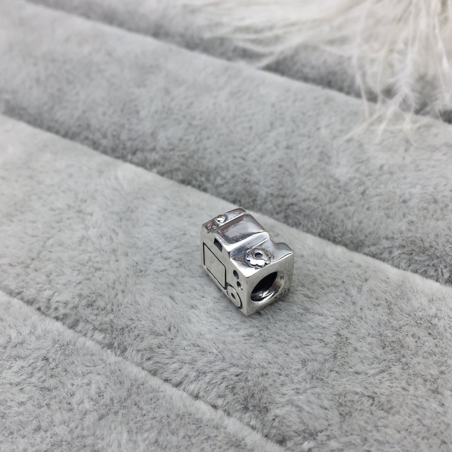 790961