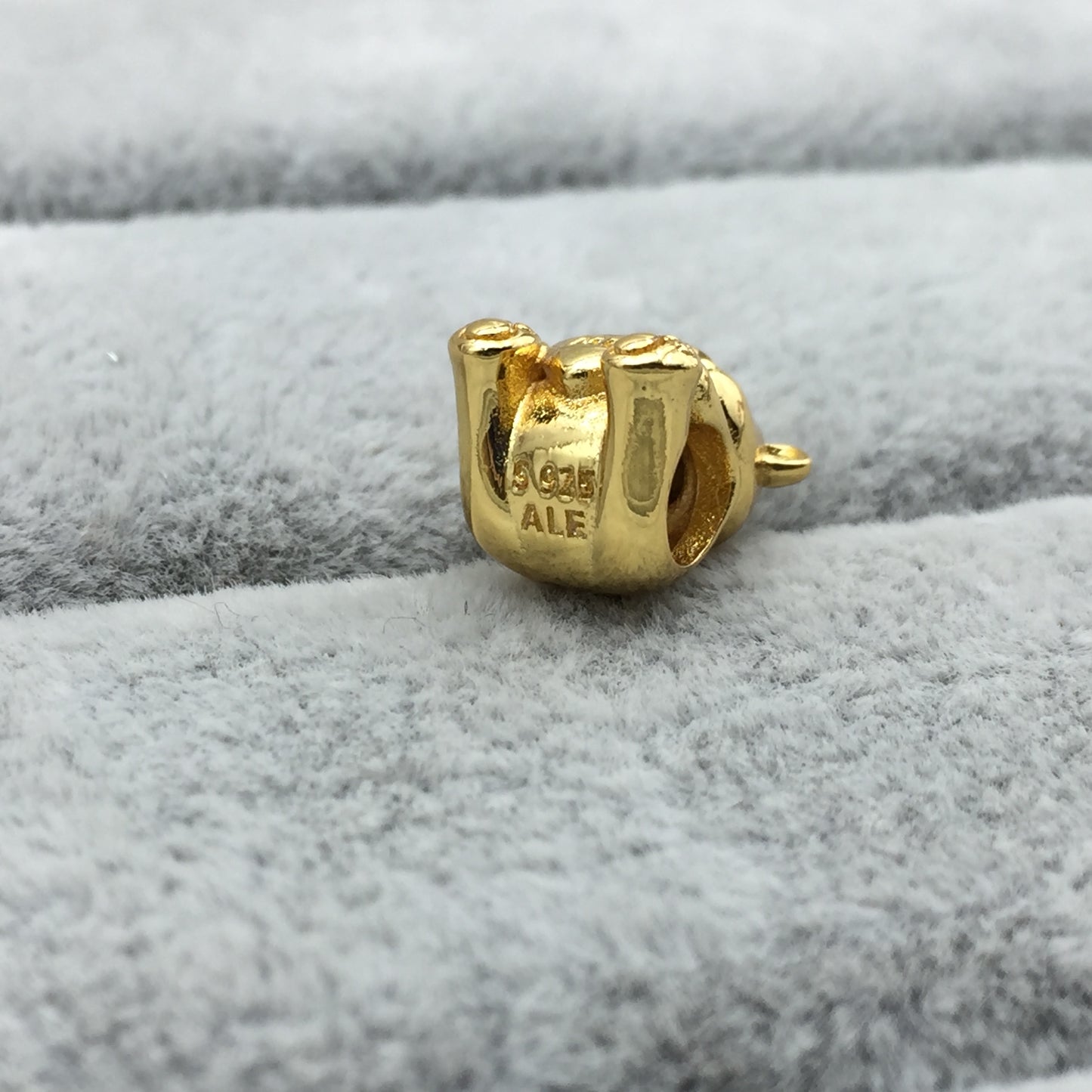 767236