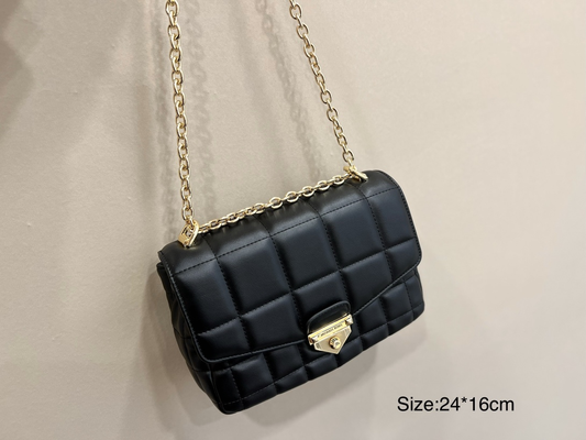 MK-BAG076