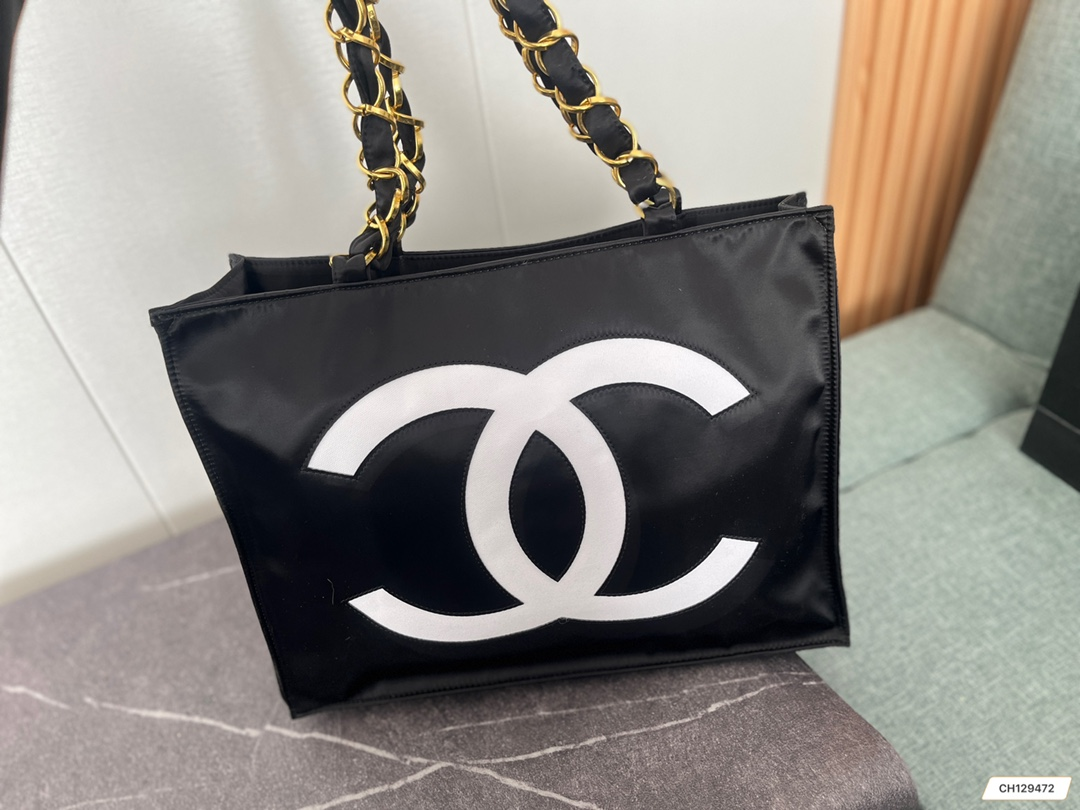 XNE-BAG007