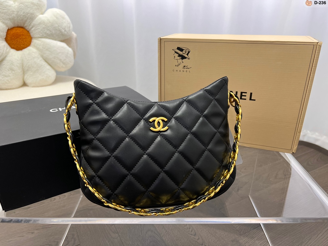 XNE-BAG042