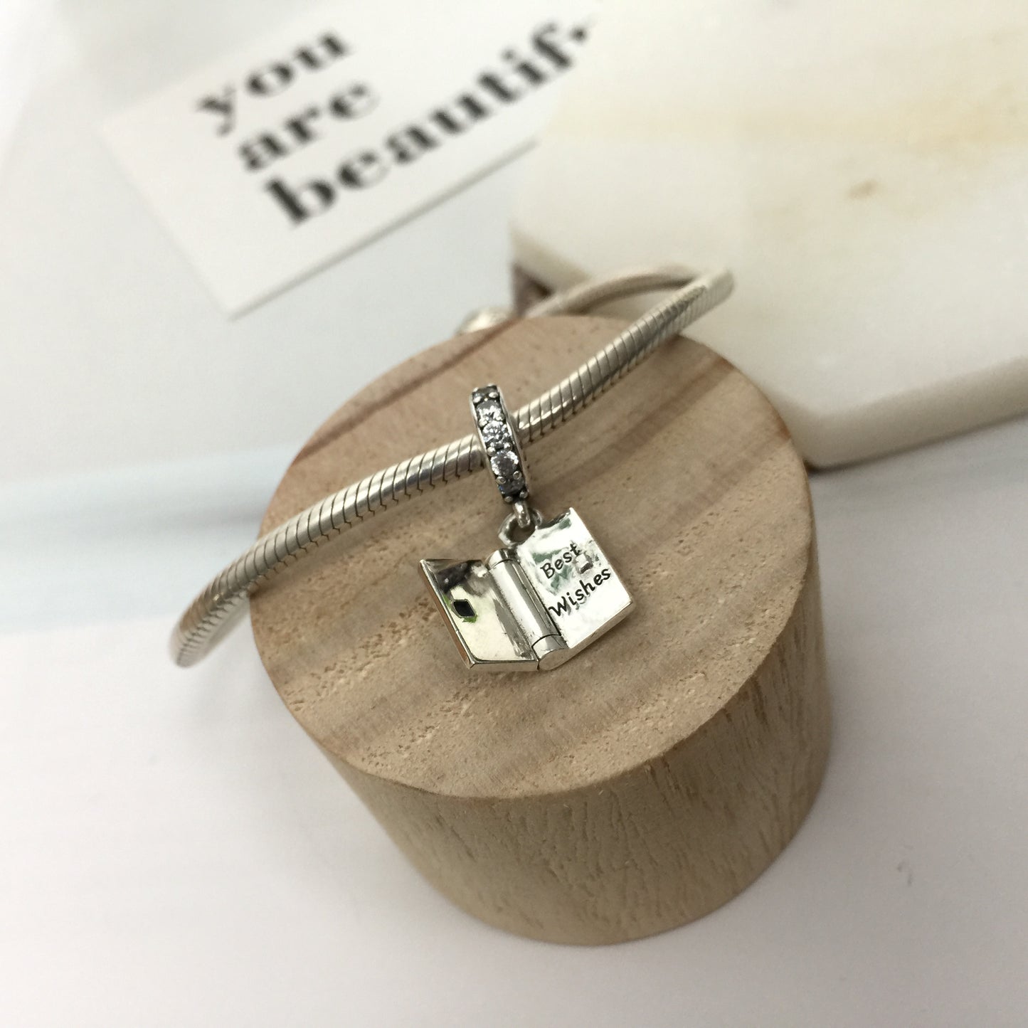 791723CZ