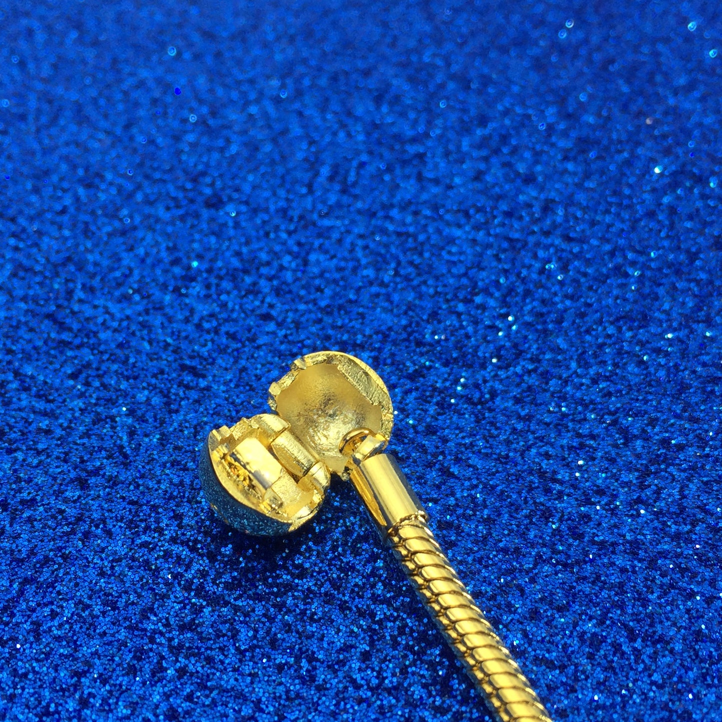 567107
