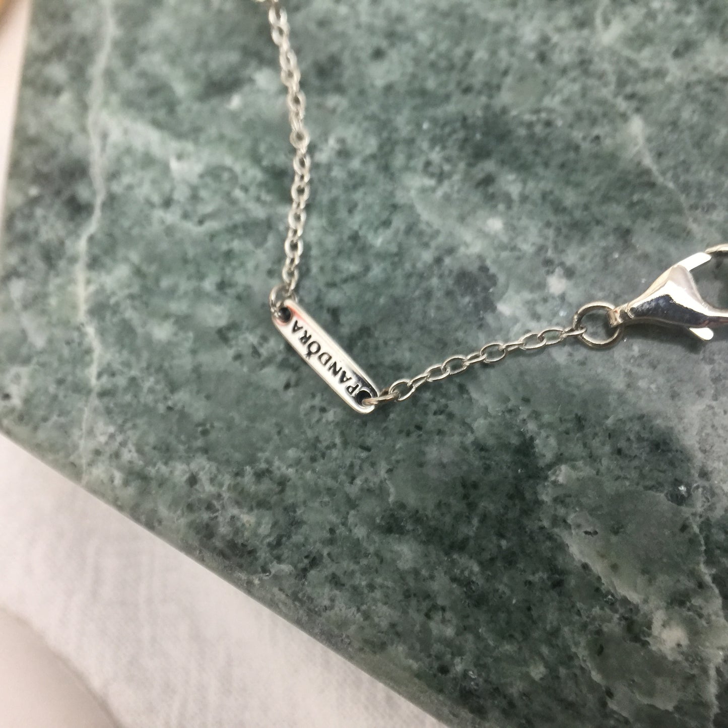597354CZ