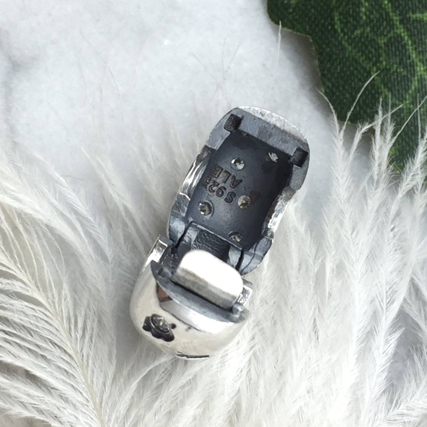 798345CZ