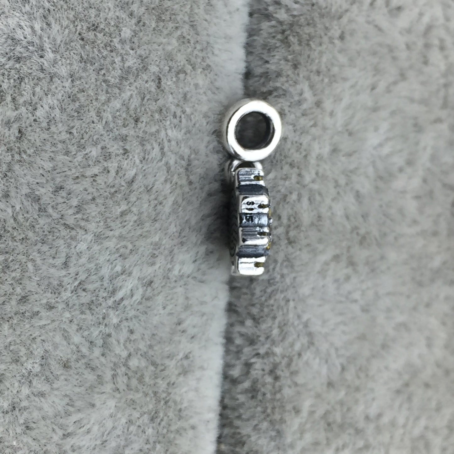 798976C01