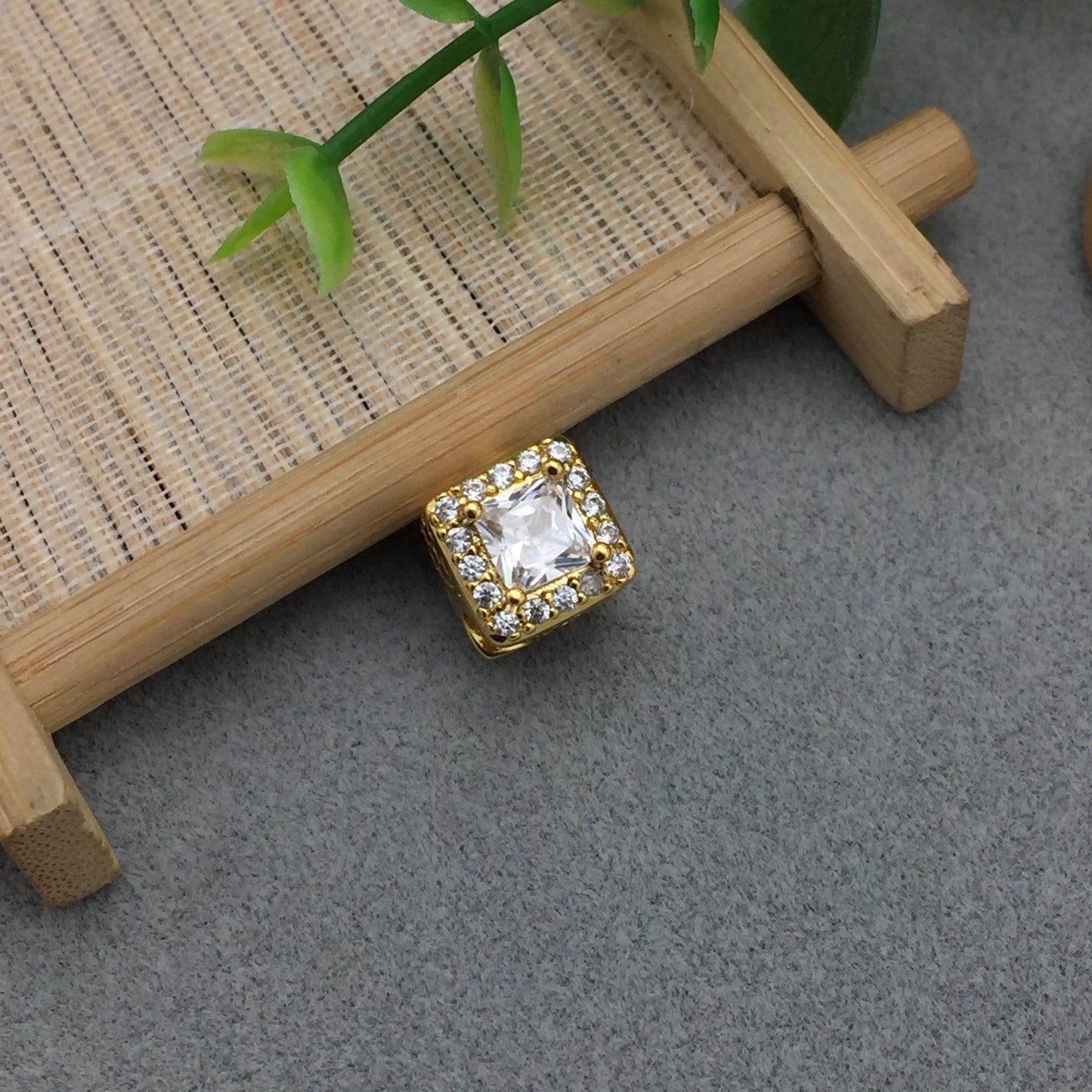 756207CZ