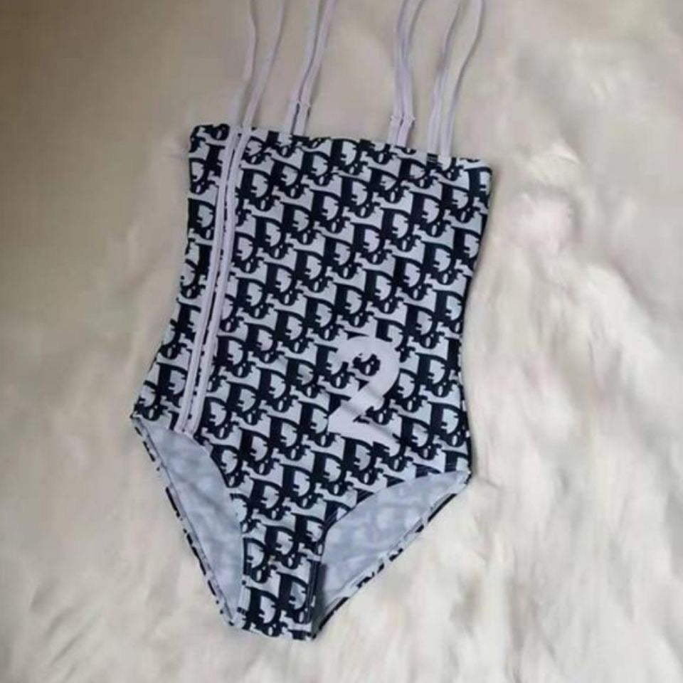 swimsuit-025