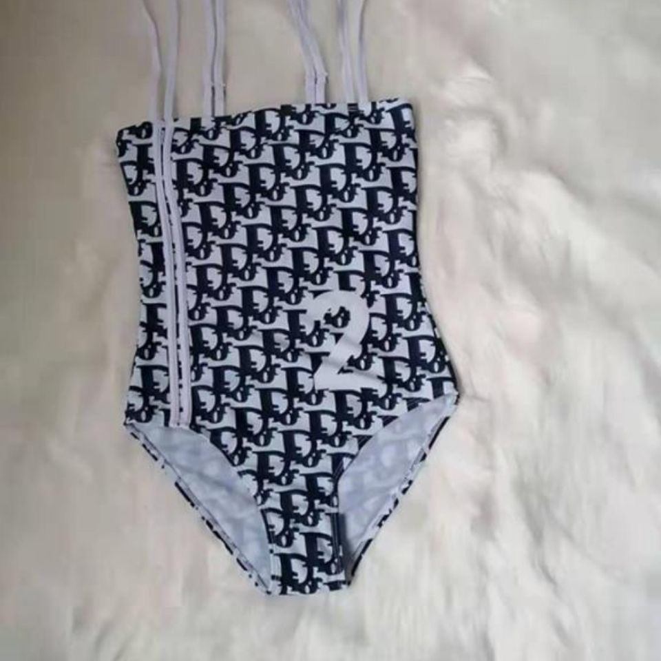 swimsuit-025