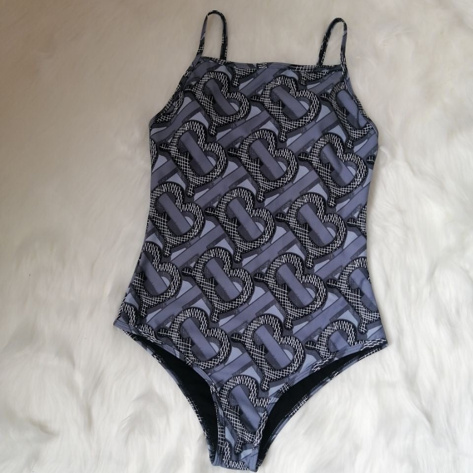 swimsuit-036
