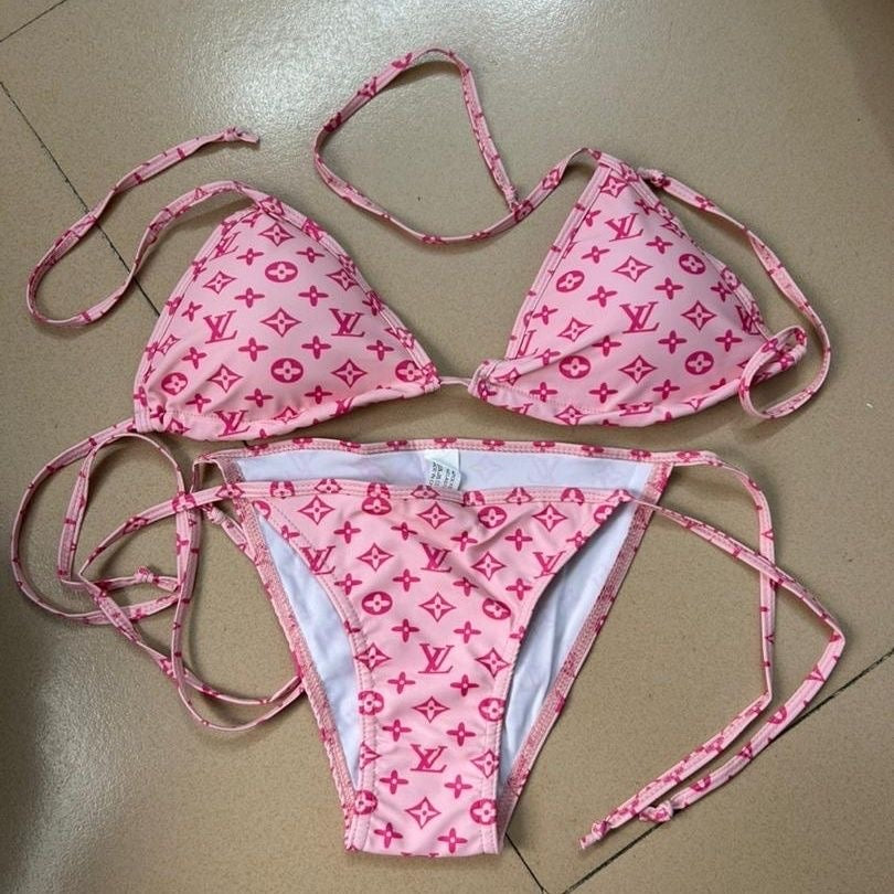 swimsuit-047